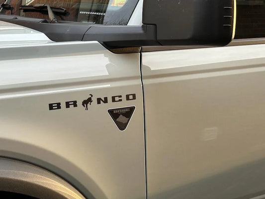 Base Fender Decal (RIP 2021-2023) - 2021-2023 Bronco Base - BASEFEN1-WH-BASEFEN1-REF- DRIVEN - 2