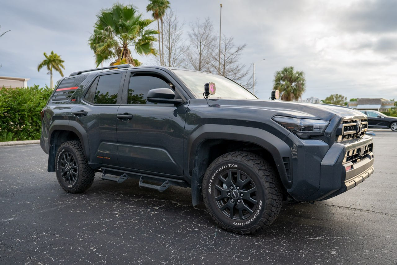 SR5 C Pillar Logo Overlays - 2025+ 4Runner SR5 - 254RUN-CP-SR5-RD-254RUN-CP-SR5-WH-254RUN-CP-SR5-MB-254RUN-CP-SR5-GB-254RUN-CP-SR5-BL- DRIVEN - 5