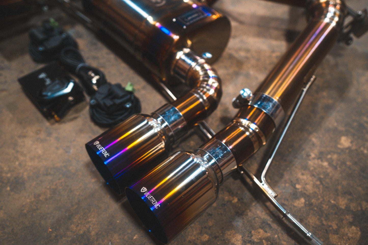 Valvetronic Designs 4.0 Inch Outlet Exhaust Tips (Exclusive) - VTD.TIP.SLVE.25.40.RC-VTD.TIP.SLVE.30.40.RC-VTD.TIP.SW.25.40.TIBRT-VTD.TIP.SW.30.40.TIBRT- DRIVEN - 10