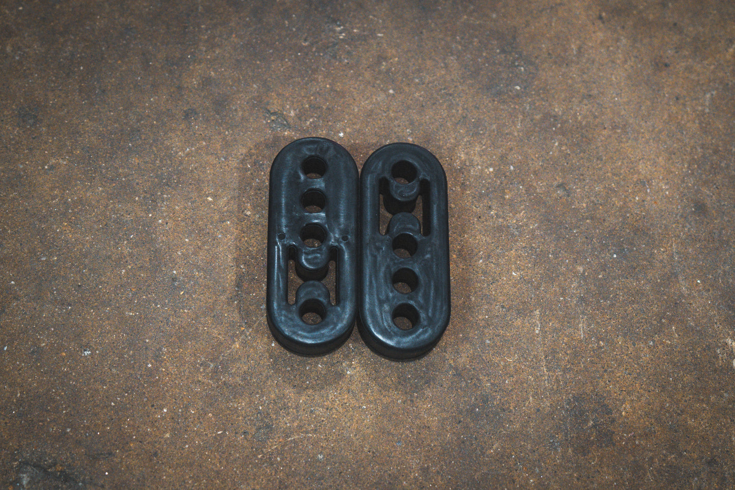 Replacement Adjustable Rubber Hangers (Pack of 2) - VTD.REP.RBR.HNGR- DRIVEN - 1