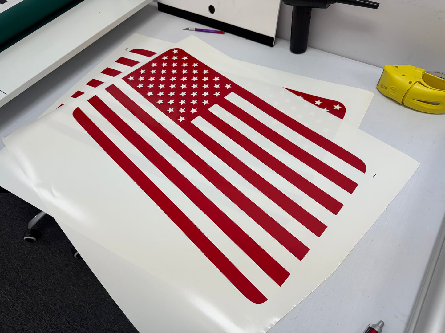 American Flag Rear Window Overlays - 2021+ Bronco 4 Door - 21BRONCOFLAGRW-MB-21BRONCOFLAGRW-GB-21BRONCOFLAGRW-GD-21BRONCOFLAGRW-RD-21BRONCOFLAGRW-WH- DRIVEN - 12