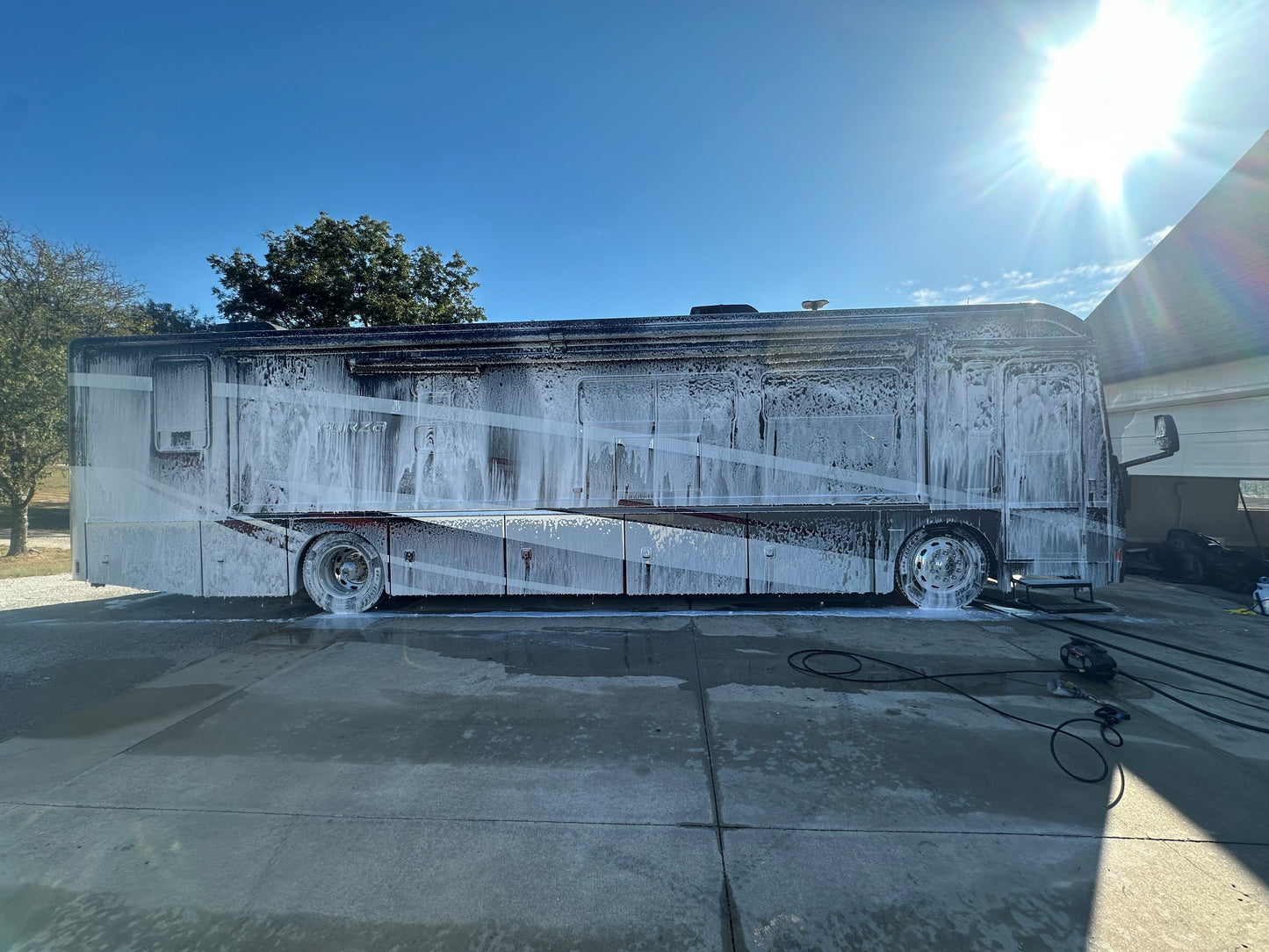 Hauler Shine (On Road Soap) - sku-50908668494103-sku-50908668526871-sku-50908668559639-sku-53571798302999- DRIVEN - 4