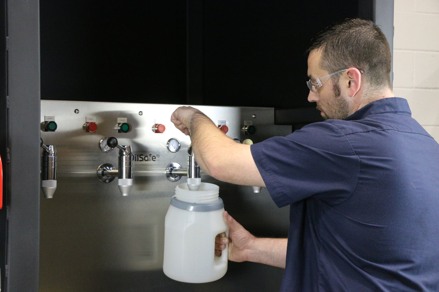 OilSafe | KIT - STUMPY Spout | High Flow | Fluid Transfer Container - 101001 / 102021/ 100511-101001 / 102021/ 100501-101001 / 102021/ 100502-101001 / 102021/ 100509-101001 / 102021/ 100506- DRIVEN - 12