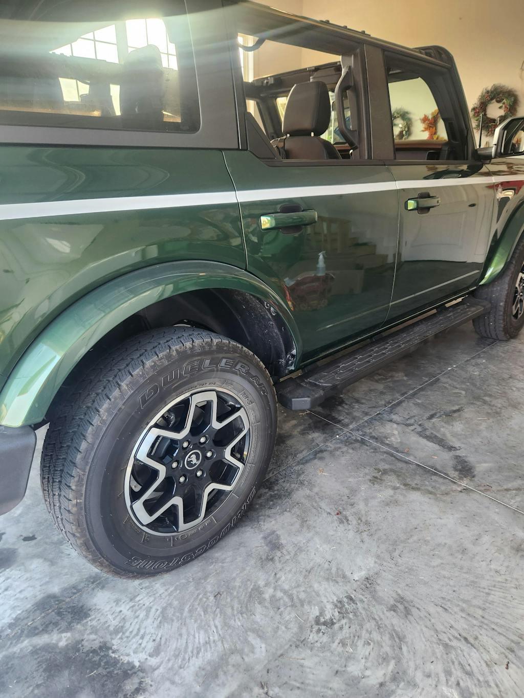 Solid Color Upper Door Spear Stripe Kit - 2021+ Bronco 4 Door (non-Raptor) - 21BRNDOORSPEAR-BAD-21BRNDOORSPEAR-GB-21BRNDOORSPEAR-MB-21BRNDOORSPEAR-BL-21BRNDOORSPEAR-BRZ-  DRIVEN - 12