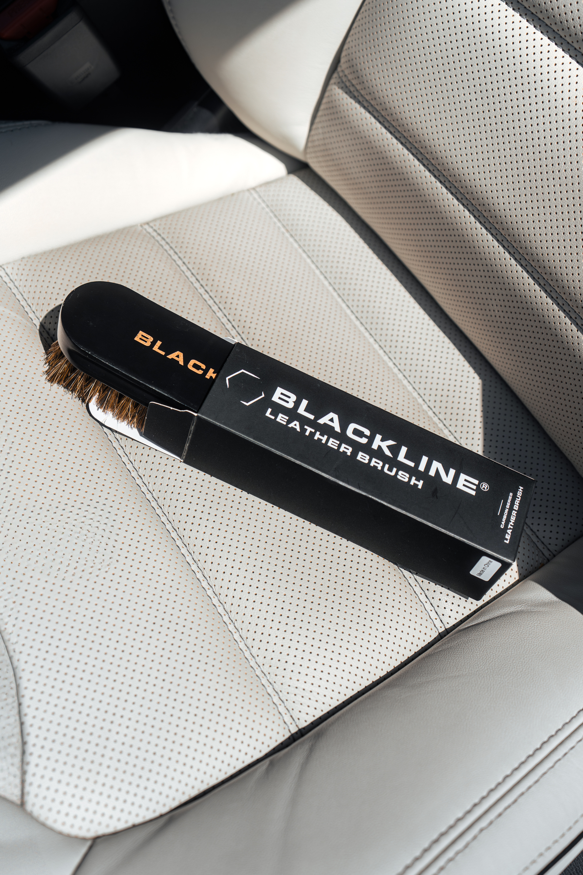 BLACKLINE® LEATHER BRUSH - BLLB1-  DRIVEN - 3