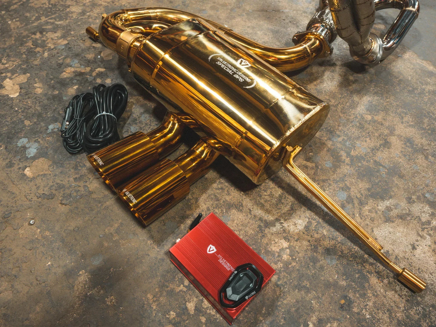 Lotus Evora Valved Sport Exhaust System (F1) - LOT.EVOR.VSES.AG-LOT.EVOR.VSES.TI-LOT.EVOR.VSES.FFH.AG-LOT.EVOR.VSES.FFH.TI-  DRIVEN - 16