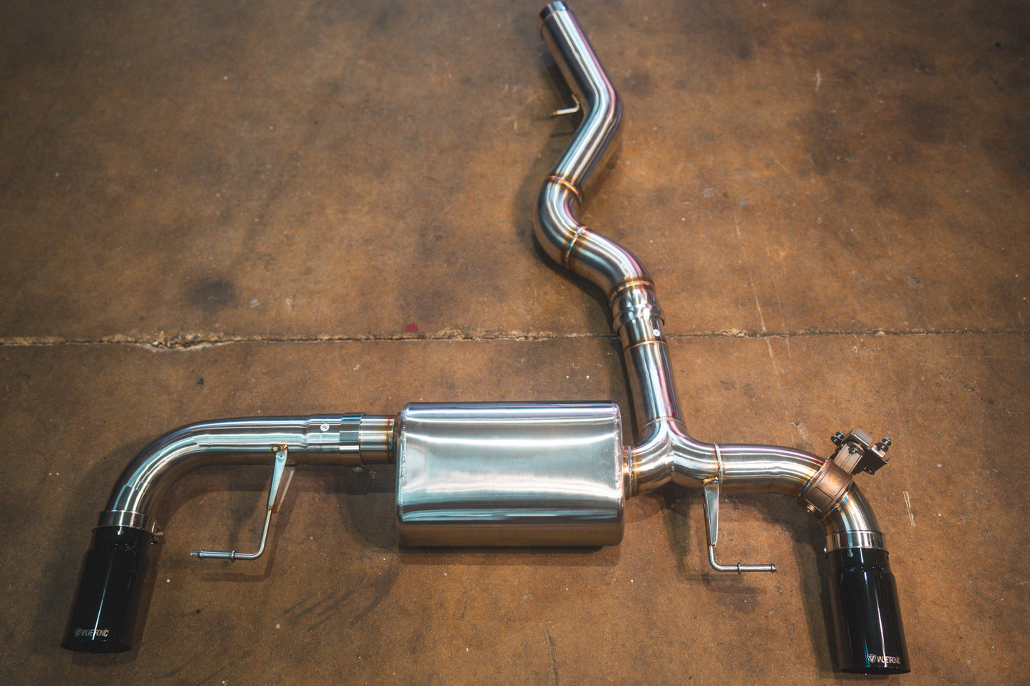 BMW G20/G22 330i/430i Valved Axleback Exhaust System - BMW.G20.330i.AXL.BR.BRSH-BMW.G20.330i.AXL.BR.BRT-BMW.G20.330i.AXL.BR.BLK-BMW.G20.330i.AXL.BR.FC-BMW.G20.330i.AXL.BR.RC-  DRIVEN - 14