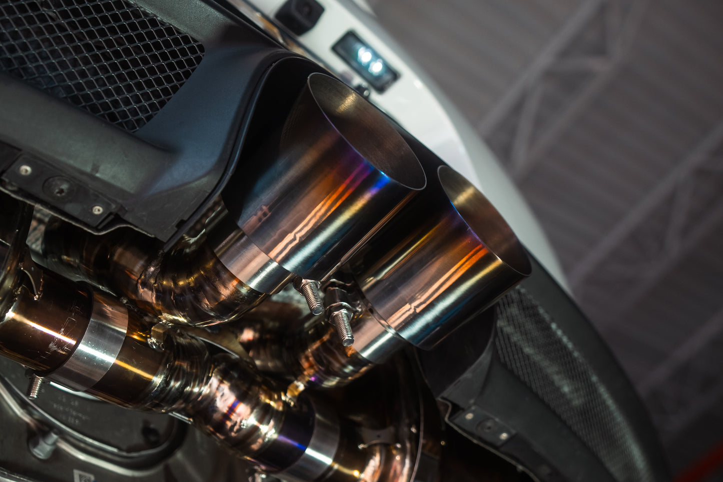 Valvetronic Valved Sport Exhaust System for Porsche GT3/RS 991.1 / 991.2 - POR.991.GT3.VSES.BR-POR.991.GT3.VSES.TI-POR.991.GT3.VSES.FFH.BR-POR.991.GT3.VSES.FFH.TI-  DRIVEN - 19