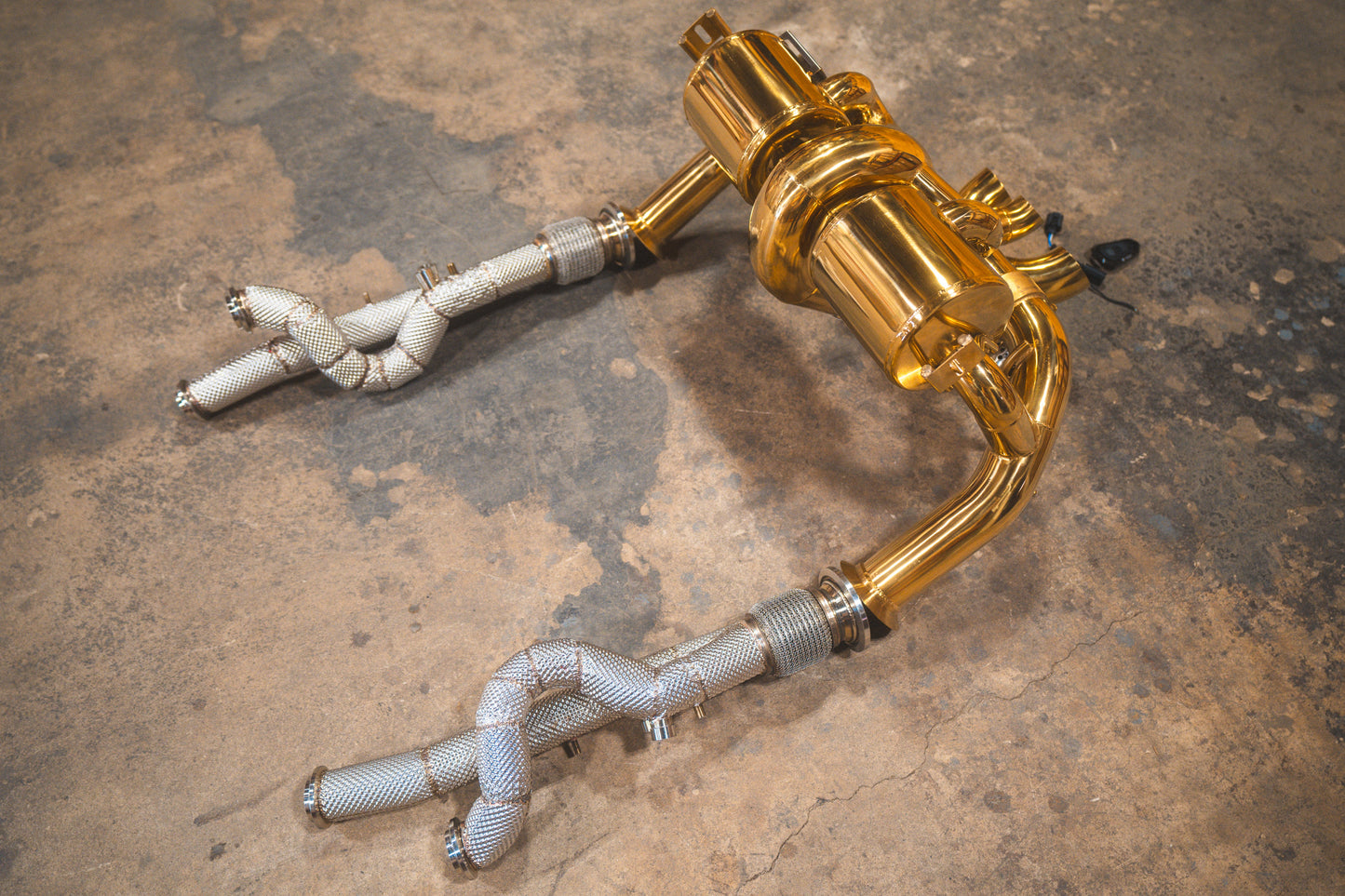 Lamborghini Aventador LP700 / S / SV Valved Sport Exhaust System - LAM.LP700.VSES.AG-LAM.LP700.VSES.TI-LAM.LP700.VSES.FF.AG-LAM.LP700.VSES.FF.TI-LAM.LP740.VSES.AG-  DRIVEN - 20