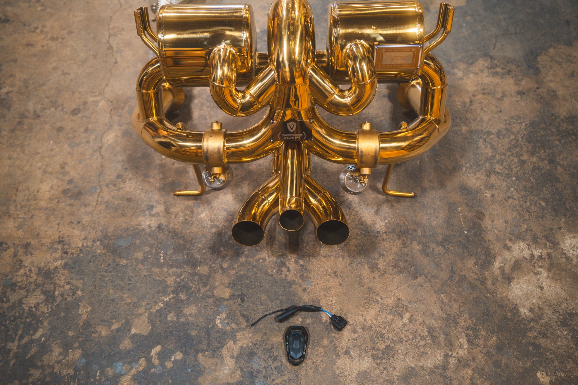 Lamborghini Aventador LP700 / S / SV Valved Sport Exhaust System - LAM.LP700.VSES.AG-LAM.LP700.VSES.TI-LAM.LP700.VSES.FF.AG-LAM.LP700.VSES.FF.TI-LAM.LP740.VSES.AG-  DRIVEN - 23