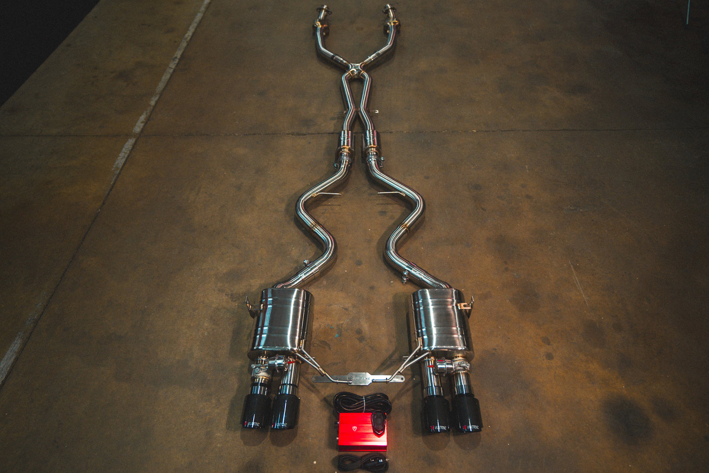 BMW E9x M3 Valved Sport Exhaust System (V2) - BMW.E9X.M3.AXL.BR.BRSH-BMW.E9X.M3.AXL.BR.BRT-BMW.E9X.M3.AXL.BR.BLK-BMW.E9X.M3.AXL.BR.RC-BMW.E9X.M3.AXL.BR.FC-  DRIVEN - 22