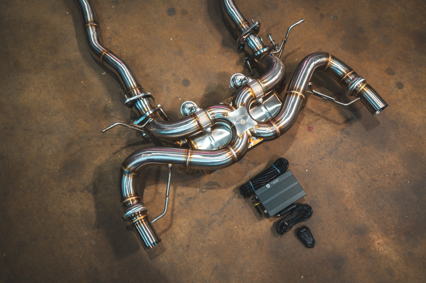 Aston Martin DBS V12 Valved Sport Exhaust System - AMR.DBS.V12.VSES.BR-AMR.DBS.V12.VSES.FFH.BR-  DRIVEN - 3