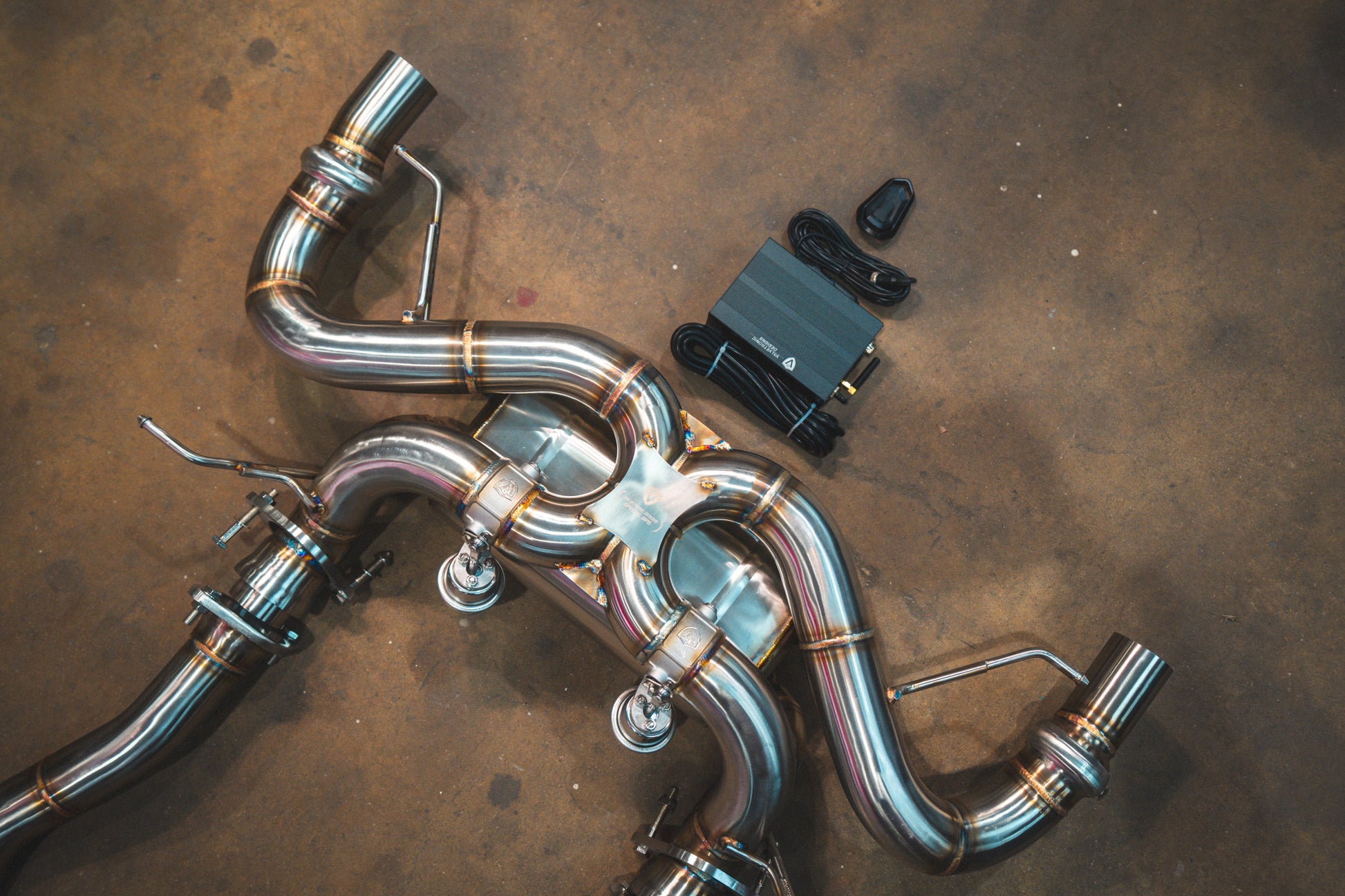 Aston Martin DBS V12 Valved Sport Exhaust System - AMR.DBS.V12.VSES.BR-AMR.DBS.V12.VSES.FFH.BR-  DRIVEN - 16