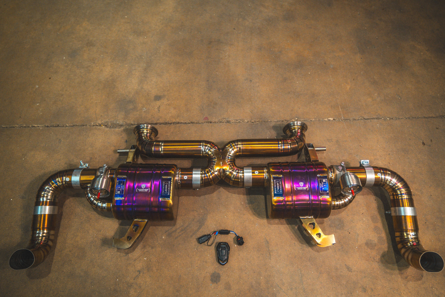 Audi R8 True F1 / Valved Exhaust System - AUD.R8.V10.GEN2.F1.BR-AUD.R8.V10.GEN2.F1.TI-AUD.R8.V10.GEN2.F1.FFH.1.BR-AUD.R8.V10.GEN2.F1.FFH.1.TI-AUD.R8.V10.GEN2.VSES.TI-  DRIVEN - 5