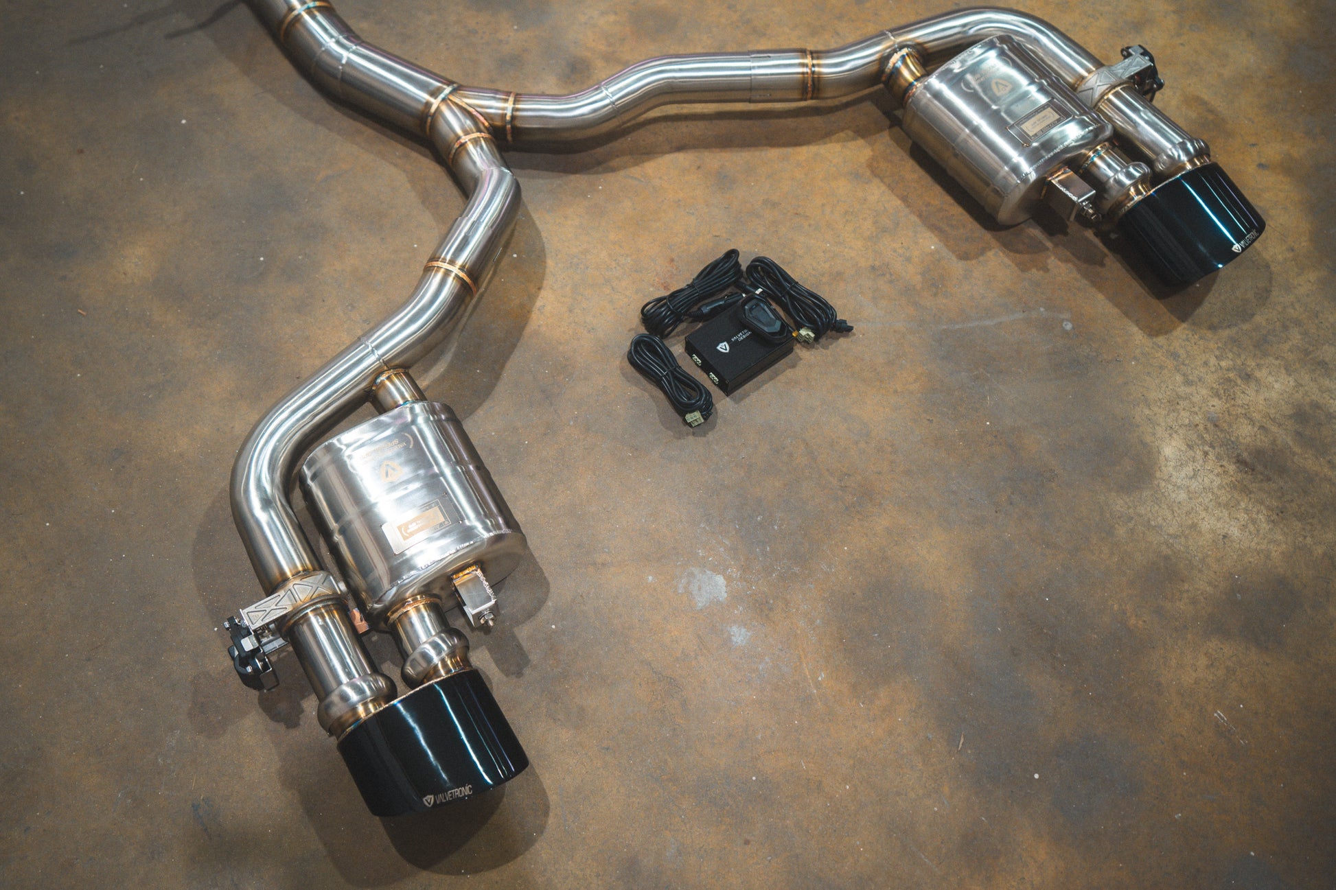 Audi RS5 B9 Valved Sport Exhaust System - AUD.B9.RS5.VSES.BR-  DRIVEN - 3