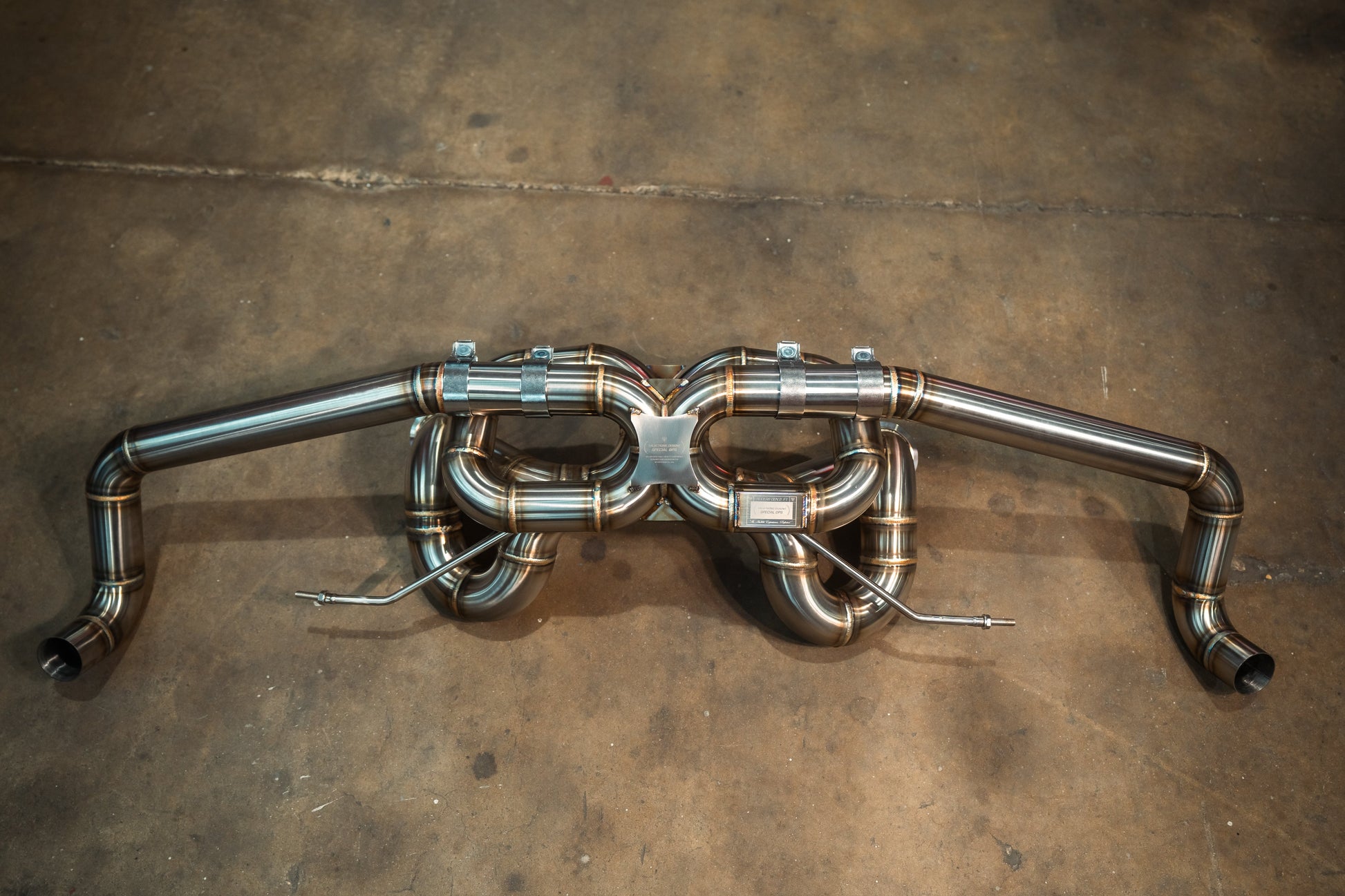 Audi R8 True F1 / Valved Exhaust System - AUD.R8.V10.GEN2.F1.BR-AUD.R8.V10.GEN2.F1.TI-AUD.R8.V10.GEN2.F1.FFH.1.BR-AUD.R8.V10.GEN2.F1.FFH.1.TI-AUD.R8.V10.GEN2.VSES.TI-  DRIVEN - 1