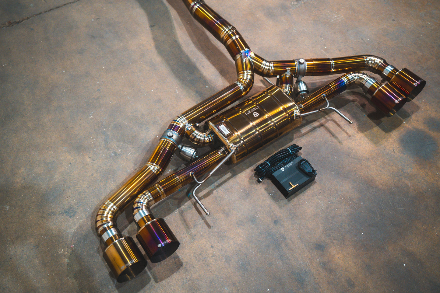 Nissan GTR R35 Valved Sport Exhaust System - NIS.GTR.R35.VSES.TI.TIBRT-  DRIVEN - 2