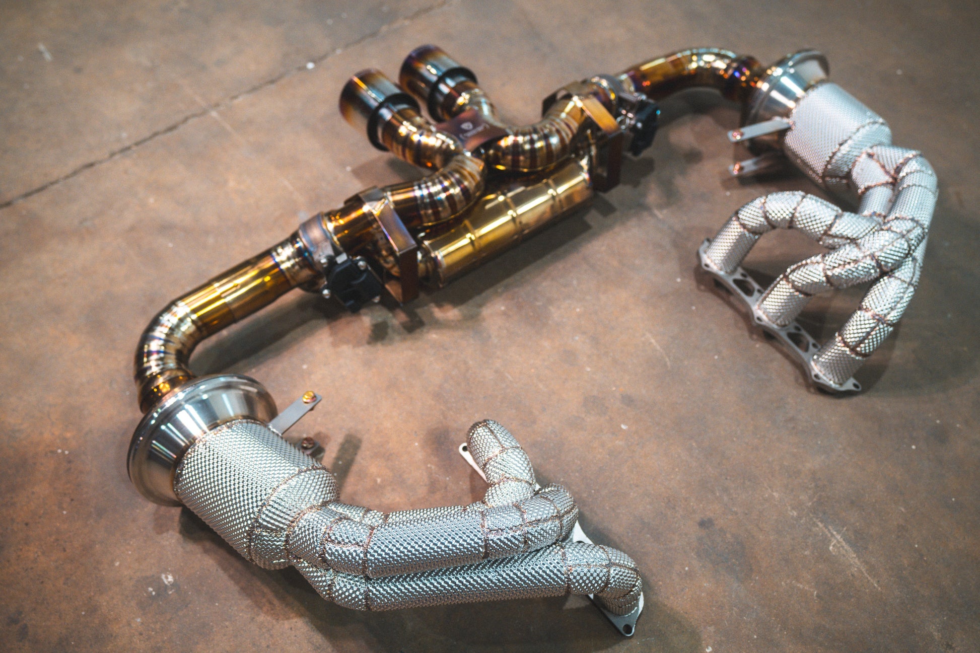 Valvetronic Valved Sport Exhaust System for Porsche 992 GT3/RS - POR.992.GT3.VSES.BR-POR.992.GT3.VSES.TI-POR.992.GT3.VSES.FFH.BR-POR.992.GT3.VSES.FFH.TI-POR.992.GT3.F1.TI-  DRIVEN - 22