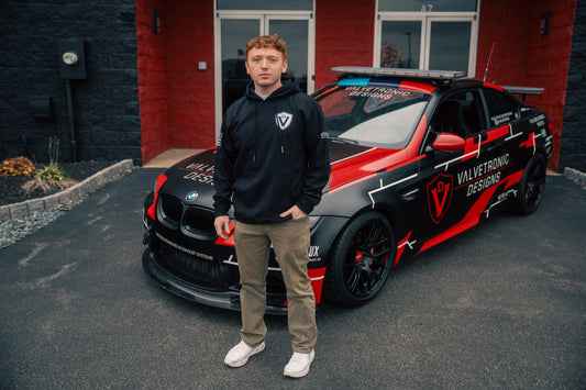 Valvetronic Safety Car Graphic Hoodie - VTD.LE.SC.HOOD.MD-  DRIVEN - 2