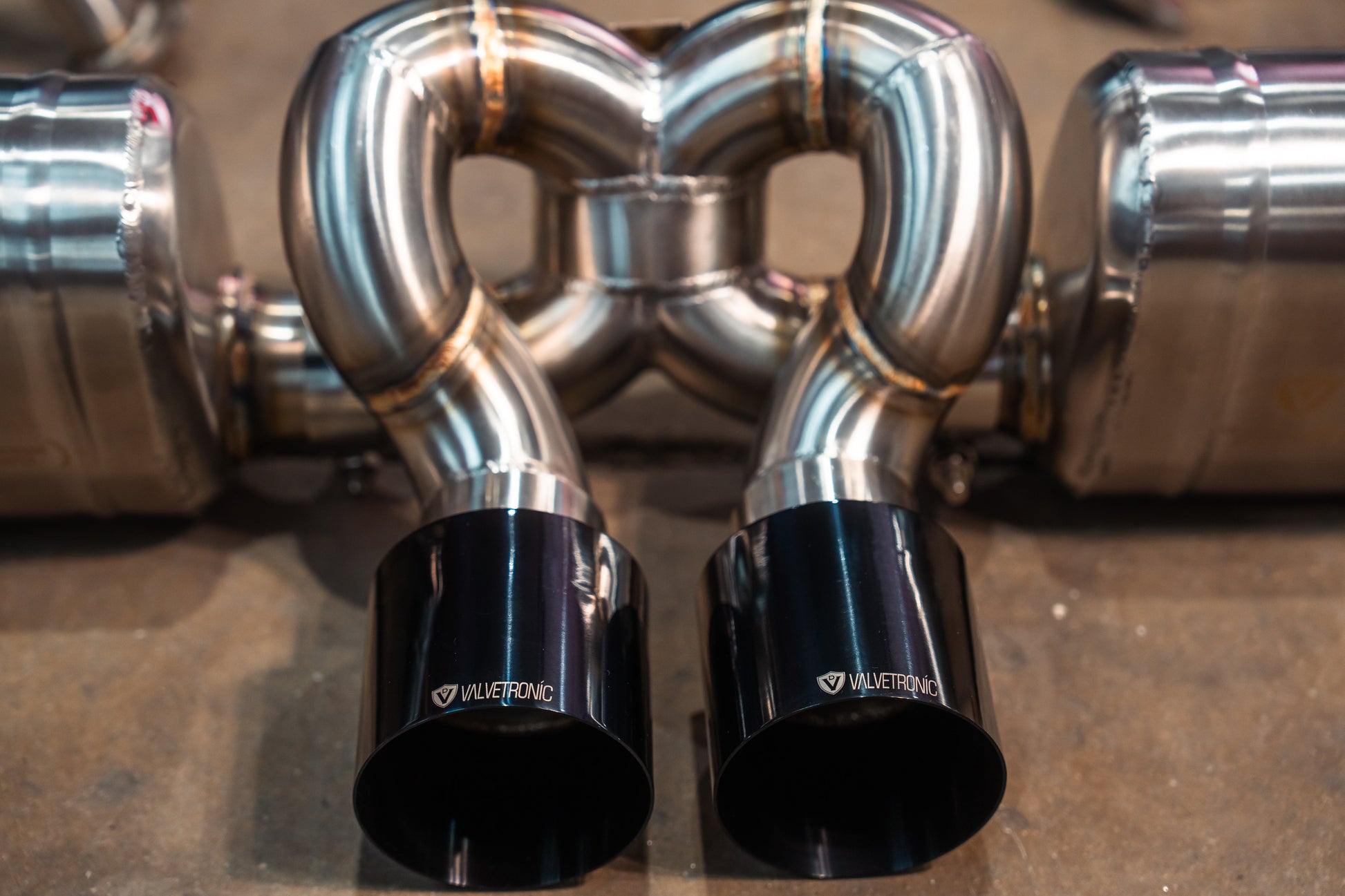 Valvetronic Valved Sport Exhaust System for Porsche GT3/RS 991.1 / 991.2 - POR.991.GT3.VSES.BR-POR.991.GT3.VSES.TI-POR.991.GT3.VSES.FFH.BR-POR.991.GT3.VSES.FFH.TI-  DRIVEN - 6