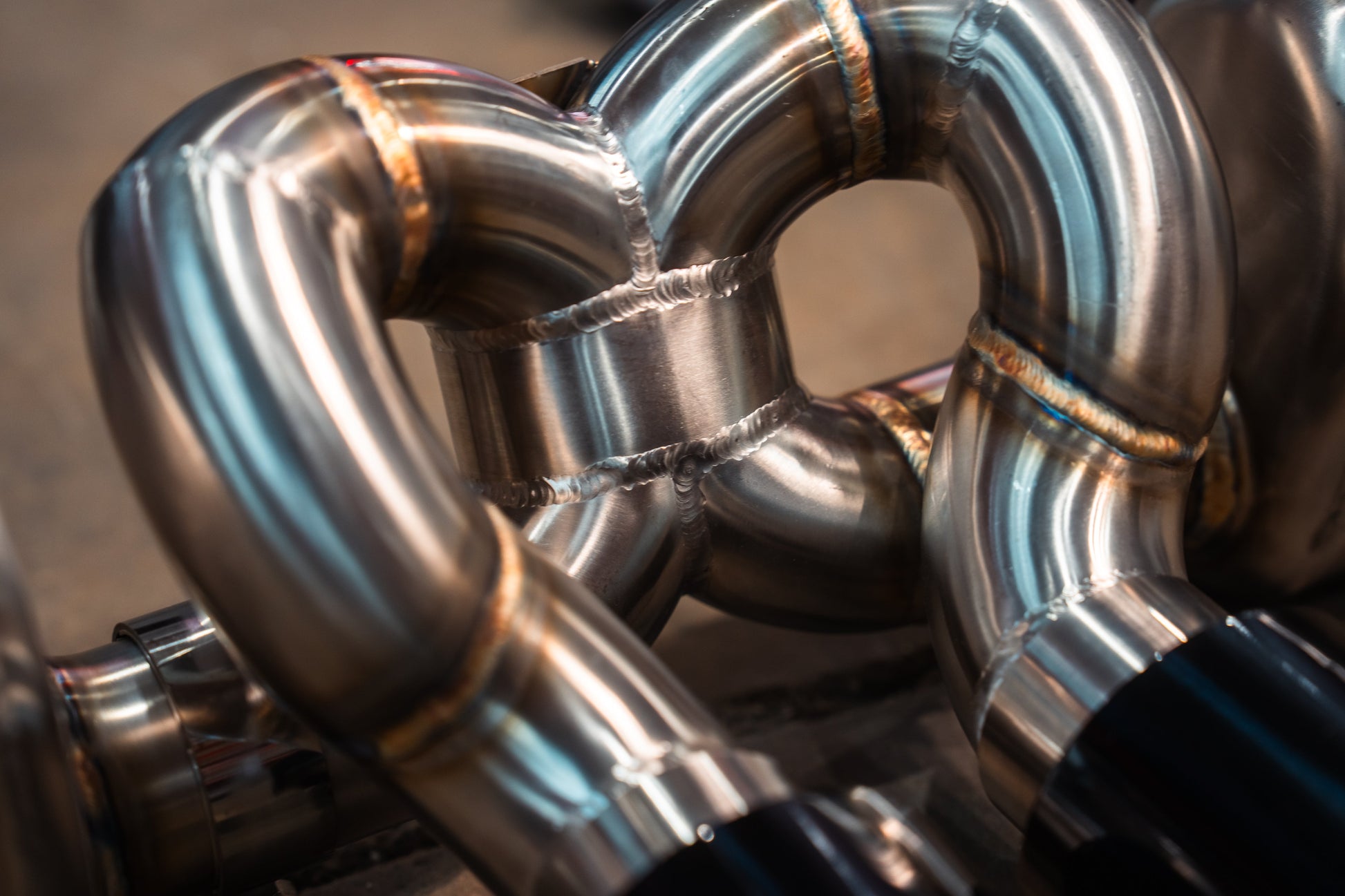 Valvetronic Valved Sport Exhaust System for Porsche GT3/RS 991.1 / 991.2 - POR.991.GT3.VSES.BR-POR.991.GT3.VSES.TI-POR.991.GT3.VSES.FFH.BR-POR.991.GT3.VSES.FFH.TI-  DRIVEN - 7