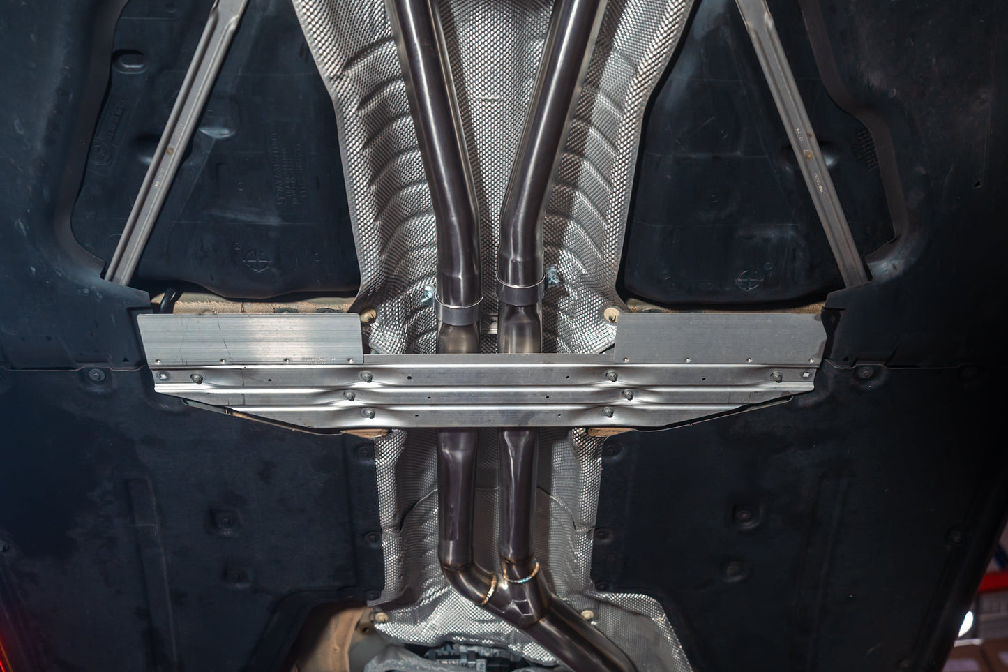 BMW G30 530i / 540i Valved Sport Exhaust system - BMW.G30.530i.VSES.BR.BRSH-BMW.G30.530i.VSES.BR.BRT-BMW.G30.530i.VSES.BR.BLK-BMW.G30.530i.VSES.BR.FC-BMW.G30.530i.VSES.BR.RC-  DRIVEN - 16