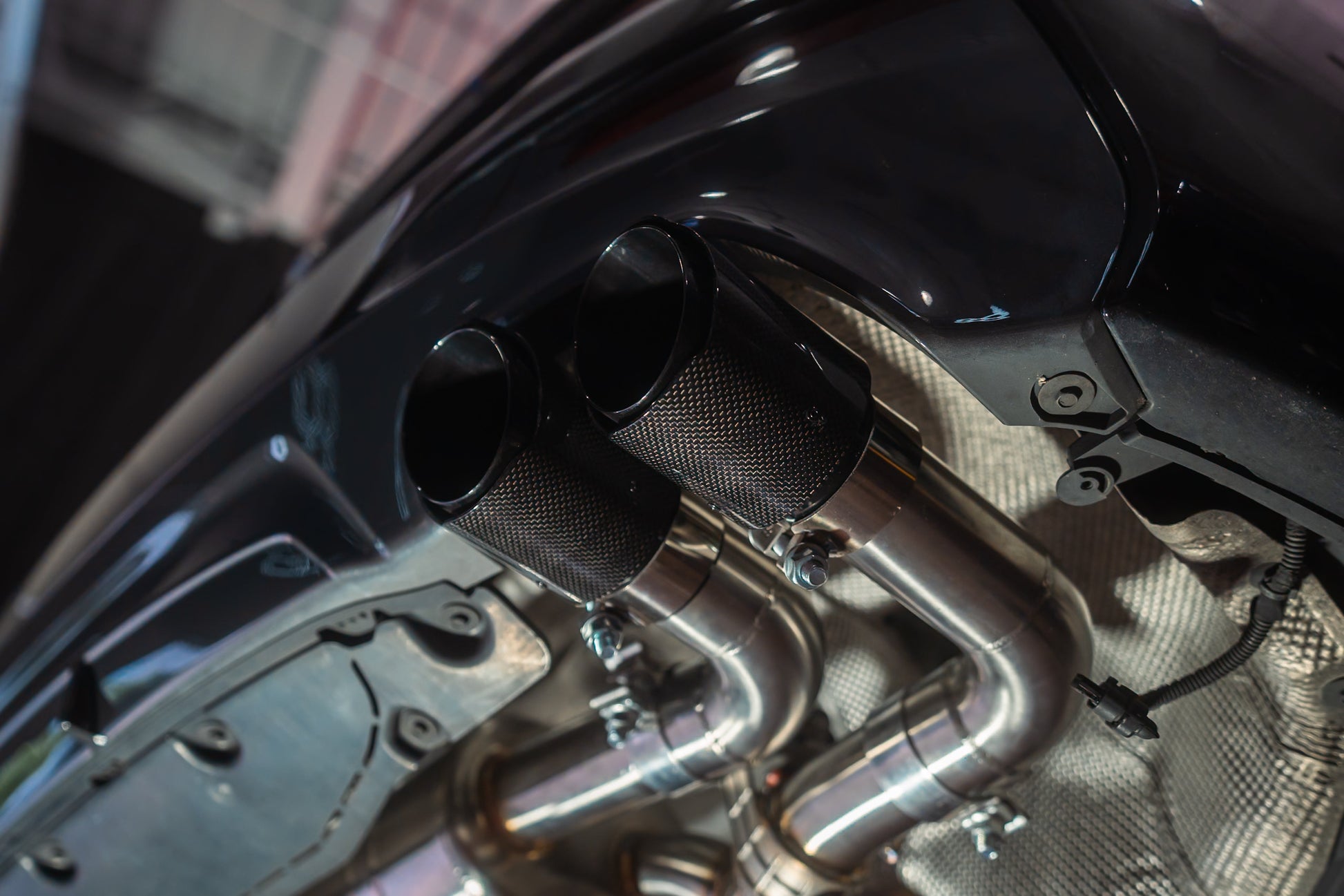 BMW G30 530i / 540i Valved Sport Exhaust system - BMW.G30.530i.VSES.BR.BRSH-BMW.G30.530i.VSES.BR.BRT-BMW.G30.530i.VSES.BR.BLK-BMW.G30.530i.VSES.BR.FC-BMW.G30.530i.VSES.BR.RC-  DRIVEN - 18