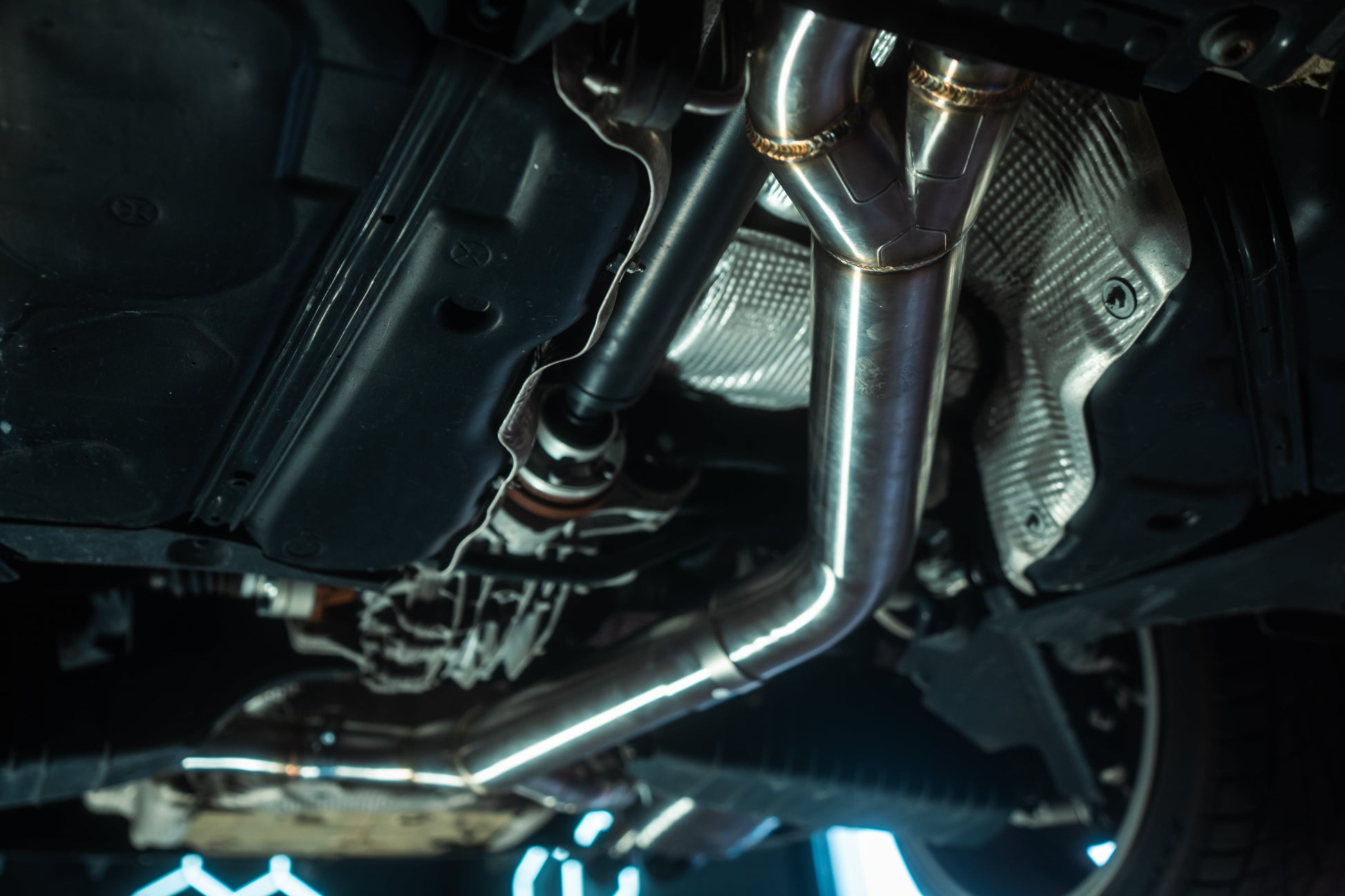 Audi B9 S4 / S5 Valved Sport Exhaust System - AUD.B9.S4.VSES.BR.BRSH-AUD.B9.S4.VSES.BR.BRT-AUD.B9.S4.VSES.BR.BLK-AUD.B9.S4.VSES.BR.RC-AUD.B9.S4.VSES.BR.FC-  DRIVEN - 22