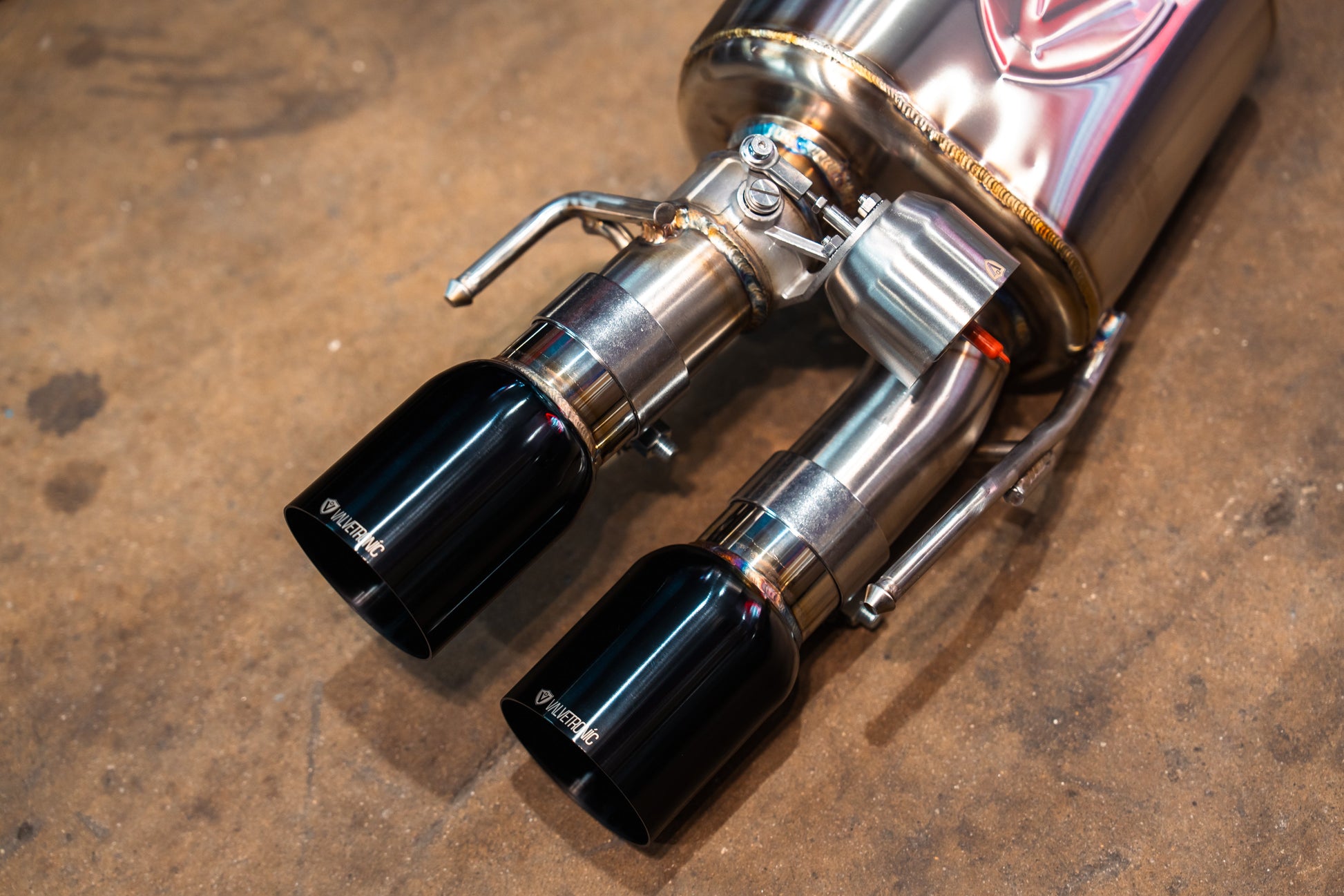 Lexus RC F Valved Sport Exhaust System - LEX.RCF.VSES.BR-  DRIVEN - 4