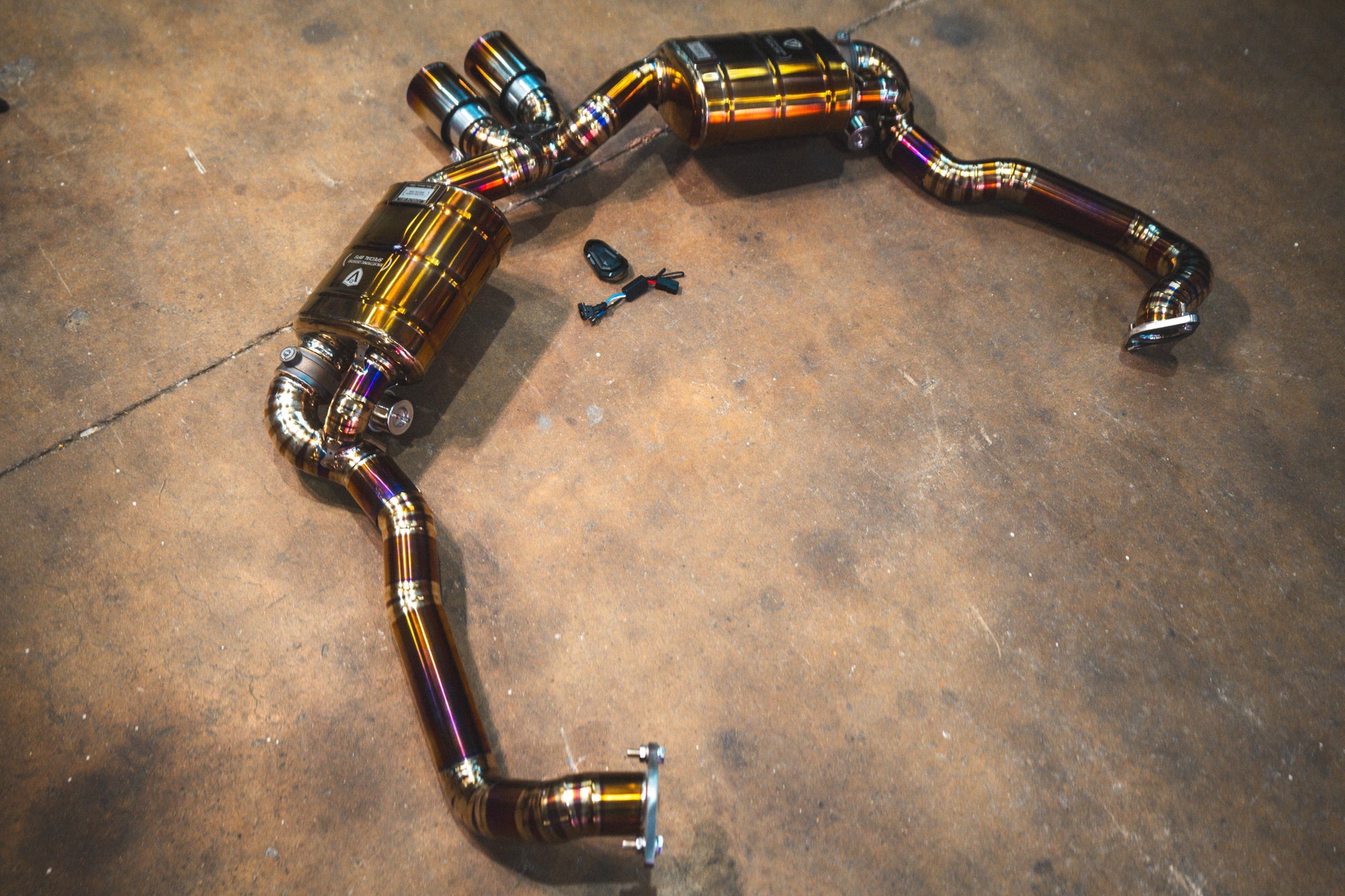 Valvetronic Valved Sport Exhaust System for Porsche Boxster/Cayman 981 - POR.981.VSES.TI-POR.981.VSES.FFH.TI-  DRIVEN - 4