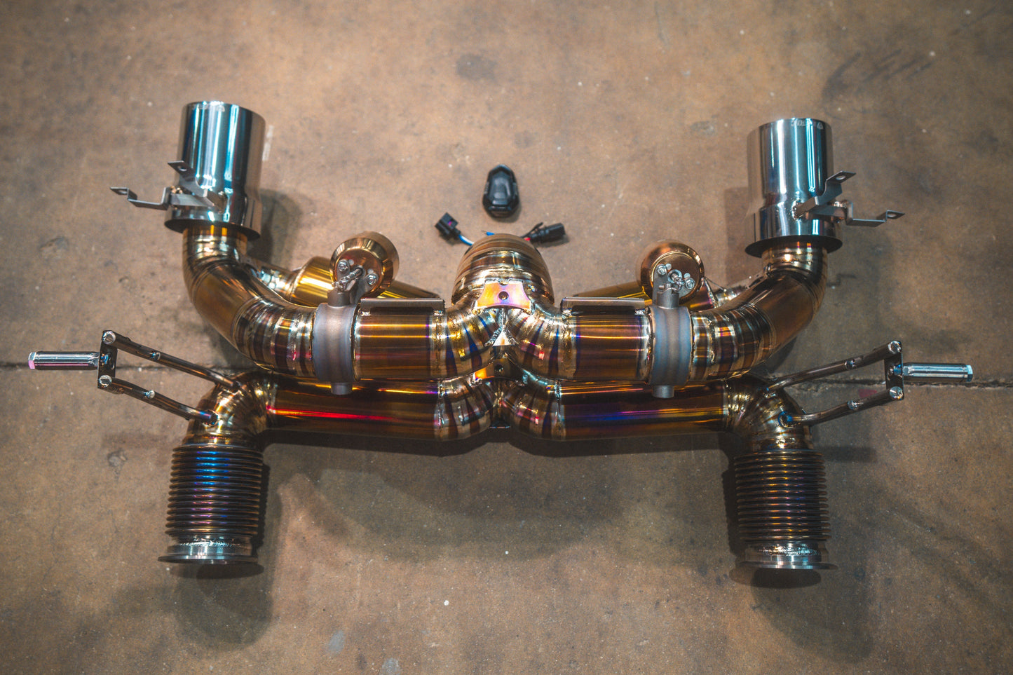 Lamborghini Huracan Performante /  EVO / STO / Tecnica True F1 / Valved Exhaust system - LAM.STO.F1.BR-LAM.STO.F1.FFH.2.BR-LAM.STO.F1.TI-LAM.STO.F1.FFH.2.TI-LAM.STO.VSES.TI-  DRIVEN - 5