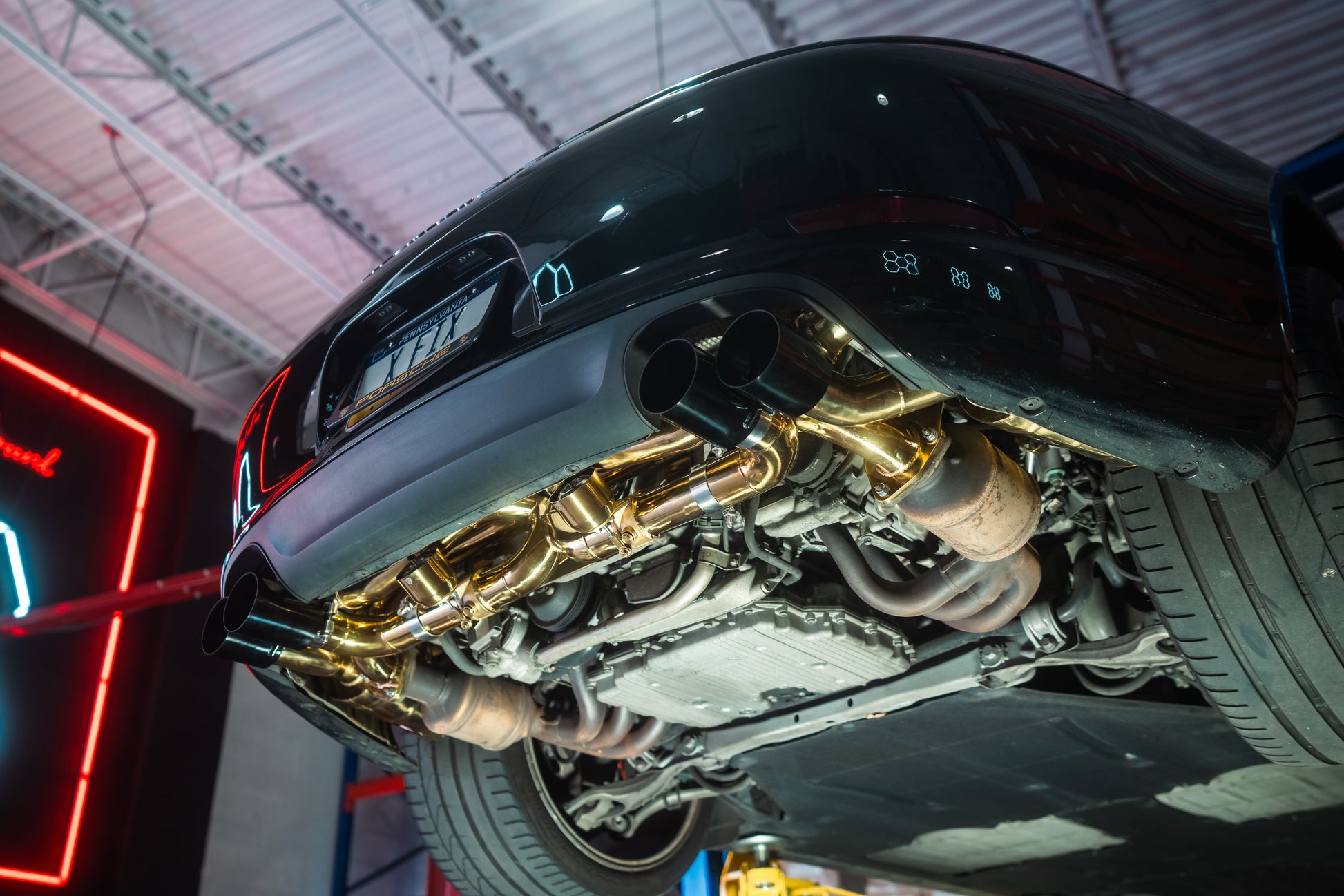 Valvetronic Valved Sport Exhaust System for Porsche 911 Carrera / S / GTS (991.1) - POR.991.CAR.VSES.AG-POR.991.CAR.VSES.TI-POR.991.CAR.VSES.FFH.AG-POR.991.CAR.VSES.FFH.TI-  DRIVEN - 14