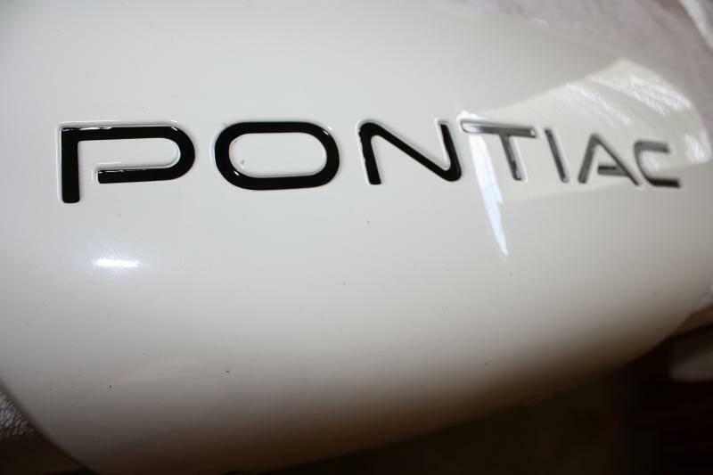Front Plate Lettering Inlay Decal - 00-03 Bonneville - PO:BO:Front-01-PO:BO:Front-02-PO:BO:Front-03-PO:BO:Front-04-PO:BO:Front-05-  DRIVEN - 4