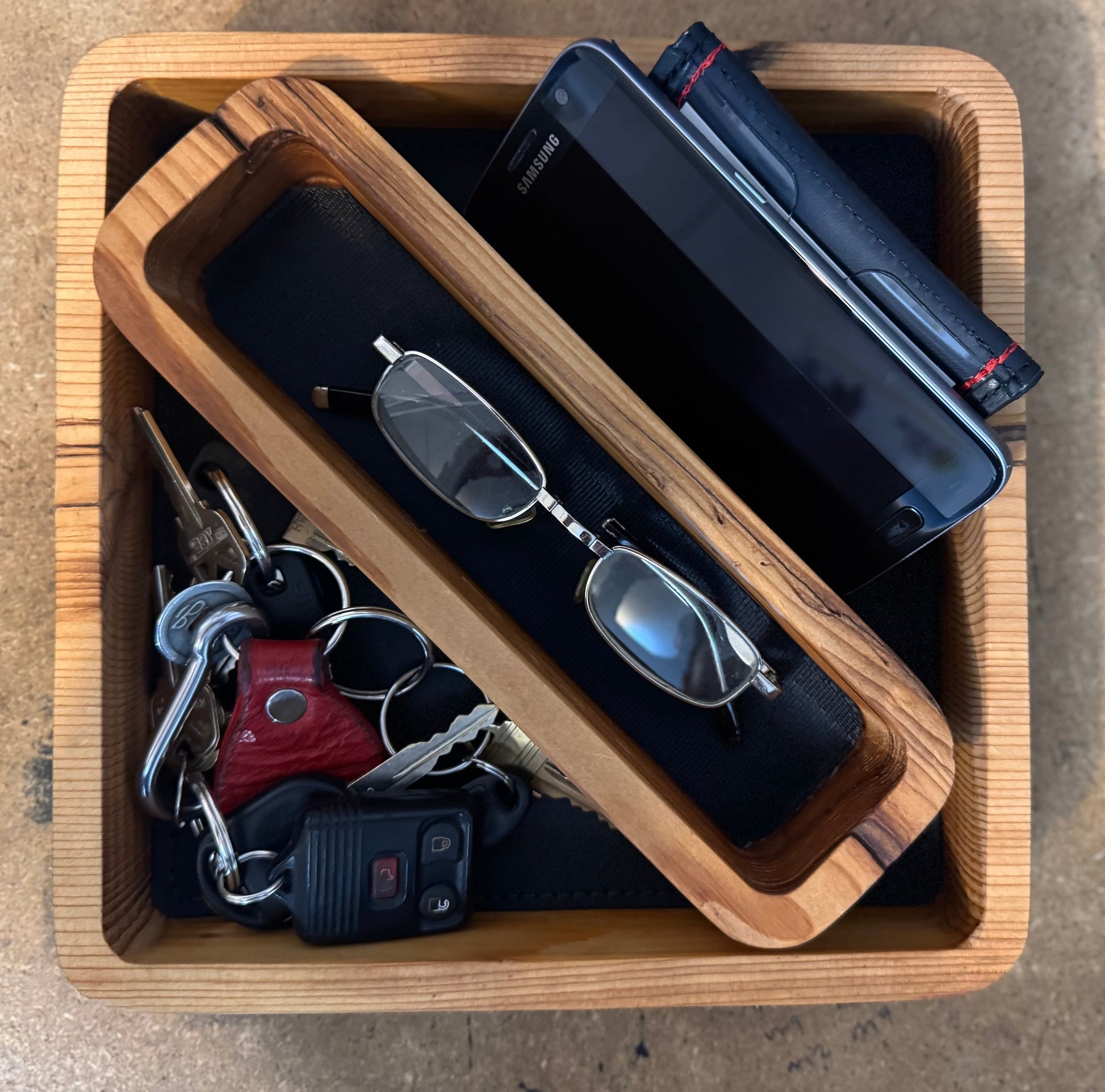 The Pingree Catchall – Detroit Valet Tray - sku-42221178093633-sku-42221178159169-  DRIVEN - 9