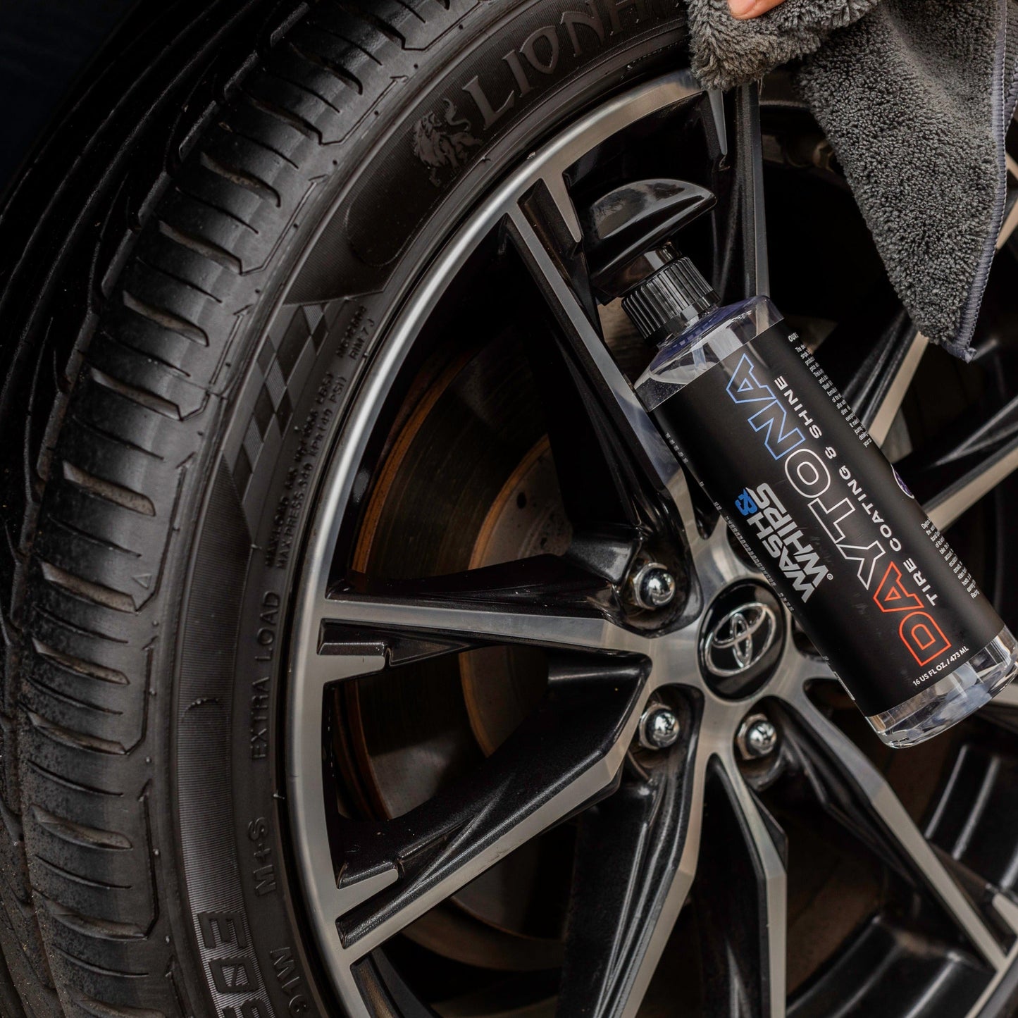 WASH&WHIPS |  3-Step Car Care System