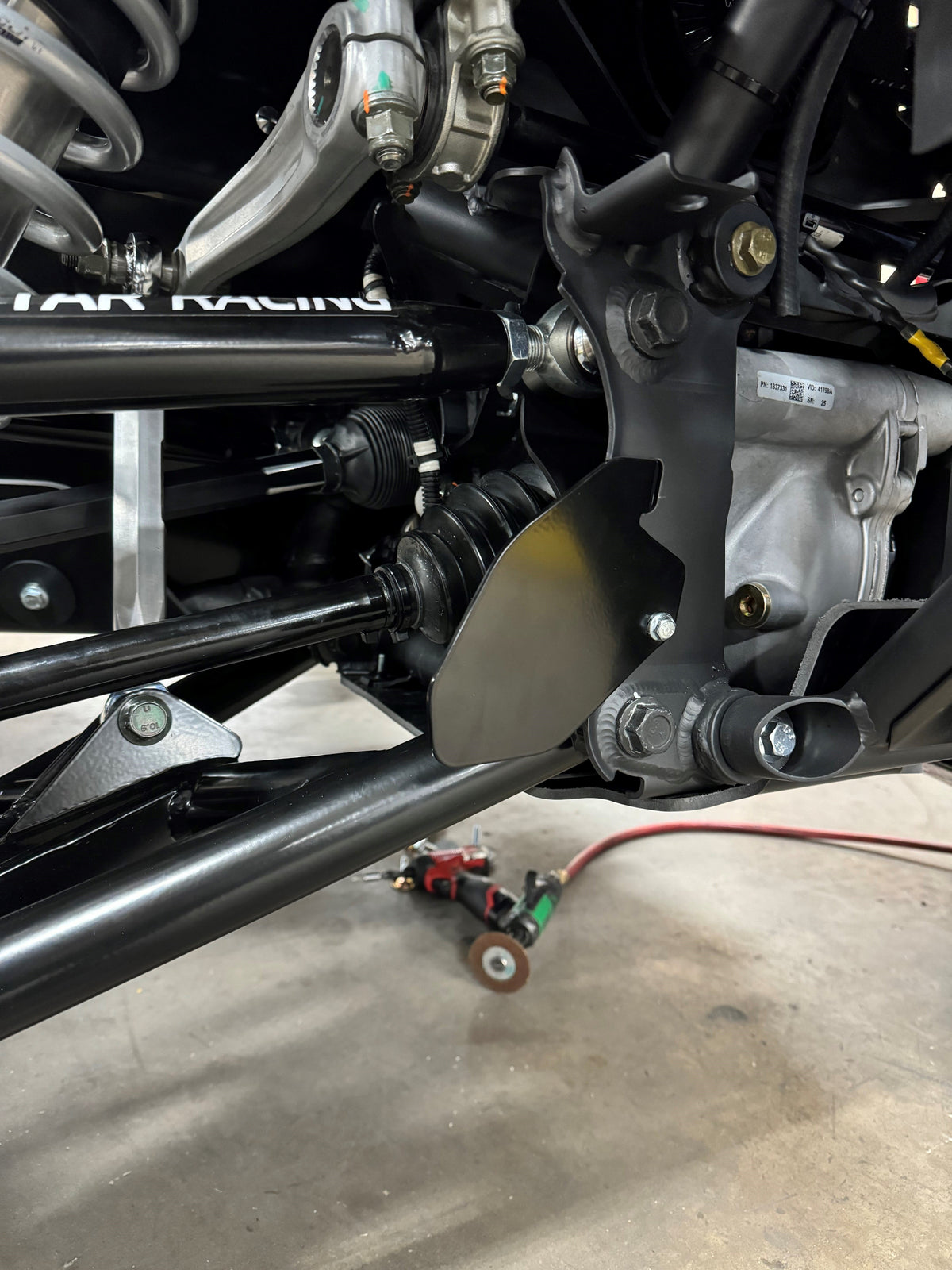 PRO R/TURBO R FRONT INNER CV BOOT GUARD KIT - 51-1091804-  DRIVEN - 1