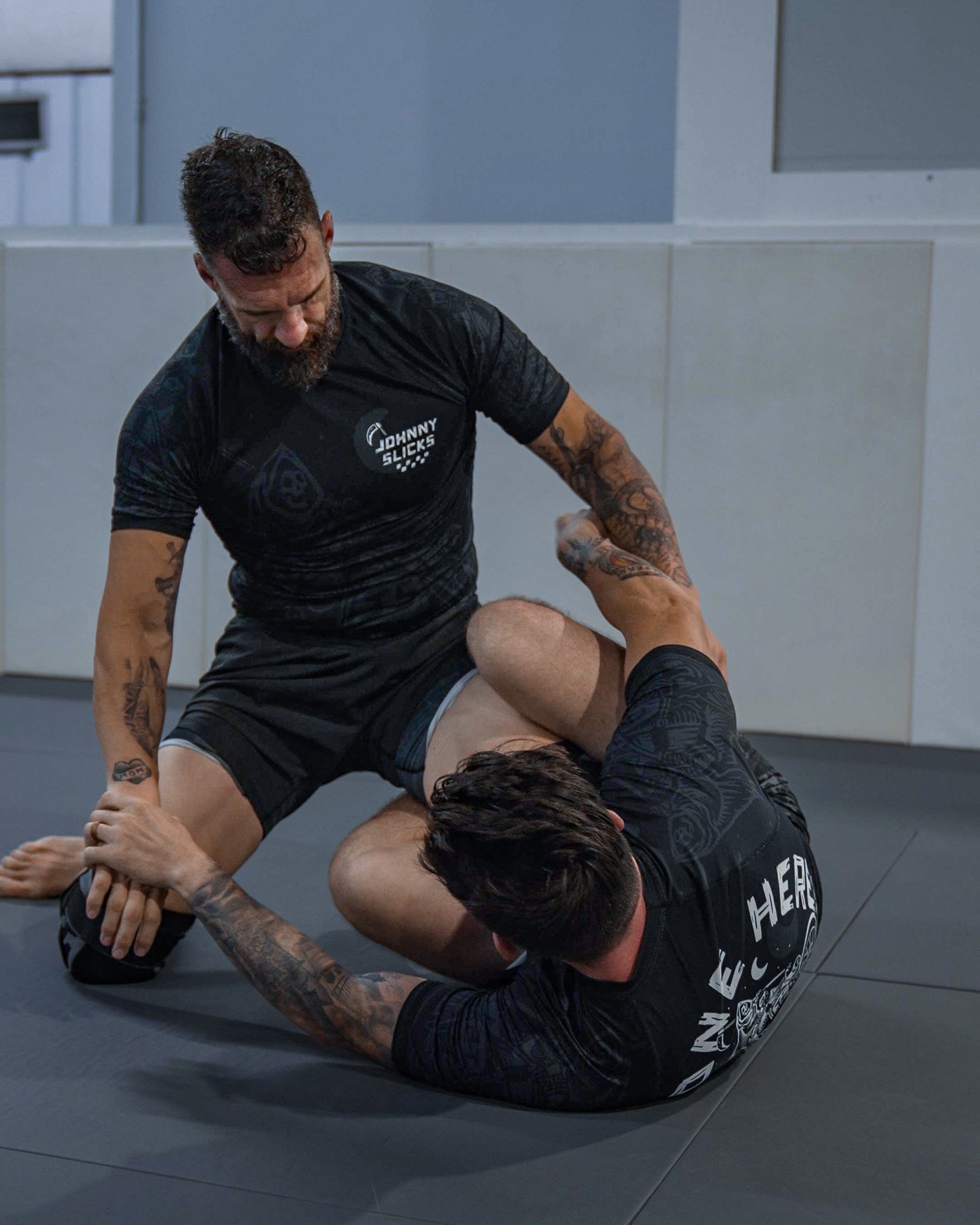 Johnny Slicks Rashguard - sku-44667019919523-sku-44667019952291-sku-44667019985059-sku-44667020017827-sku-44667020050595-  DRIVEN - 4