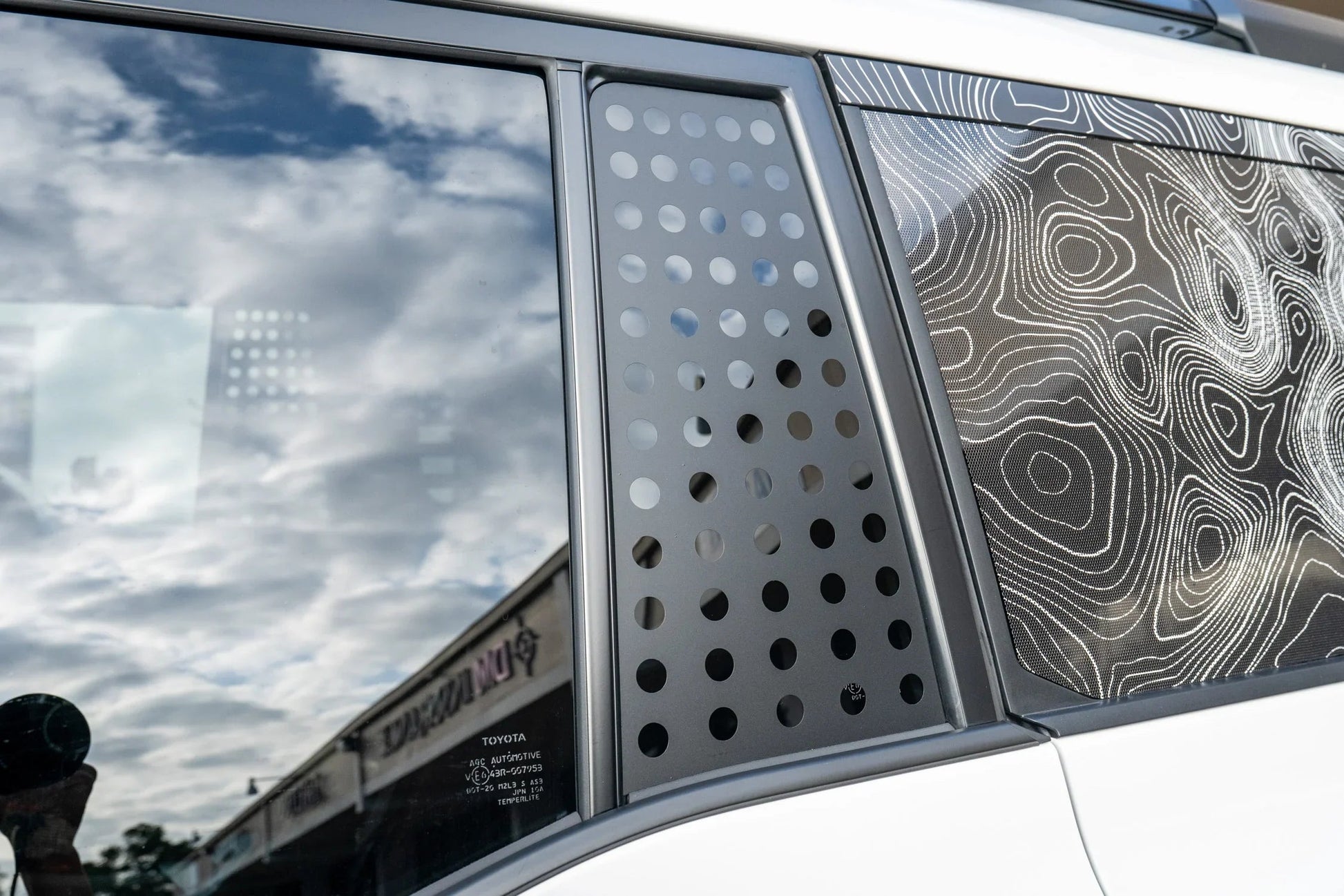 Vent Window Overlay with Holes - 2024+ Land Cruiser / GX 550 - 24LCVENTWINDHOLE-  DRIVEN - 7