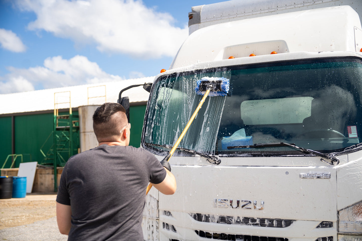 Hammer Down Heavy Duty Truck Wash Soap with Wax - sku-44212048003291-sku-44212048036059-sku-44212048068827-sku-44212048101595-  DRIVEN - 8