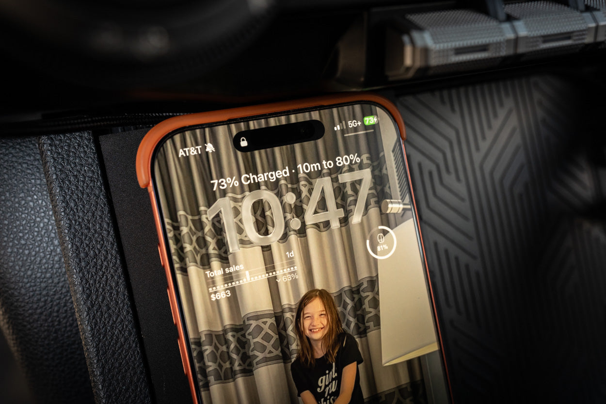 25W Magsafe Wireless Charger Pad for Factory Cubby - 2024+ Tacoma / 2025+ 4Runner - sfb254RUN-25W-DRIVER-PL-sfb254RUN-25W-DRIVER-OE-  DRIVEN - 7