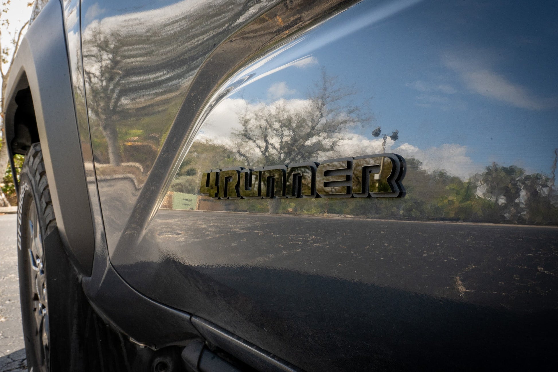 4RUNNER Front Door Emblems (6th Gen Style) - 2025+ 4Runner - 254RUNFTDOOR-4R-  DRIVEN - 2