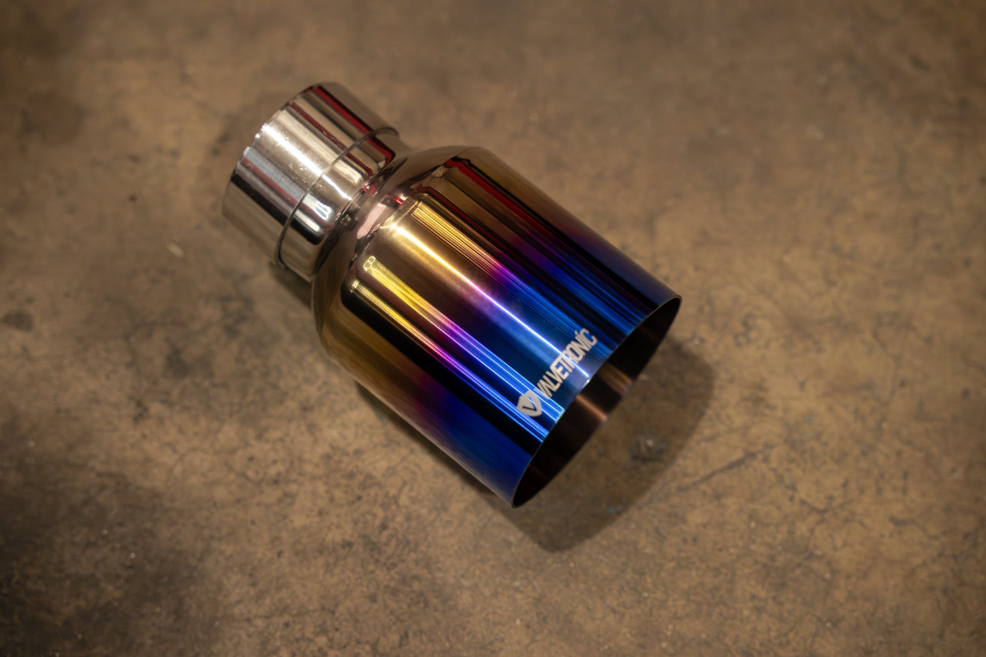Valvetronic Designs 4.0 Inch Outlet Exhaust Tips (Exclusive) - VTD.TIP.SLVE.25.40.RC-VTD.TIP.SLVE.30.40.RC-VTD.TIP.SW.25.40.TIBRT-VTD.TIP.SW.30.40.TIBRT-  DRIVEN - 4