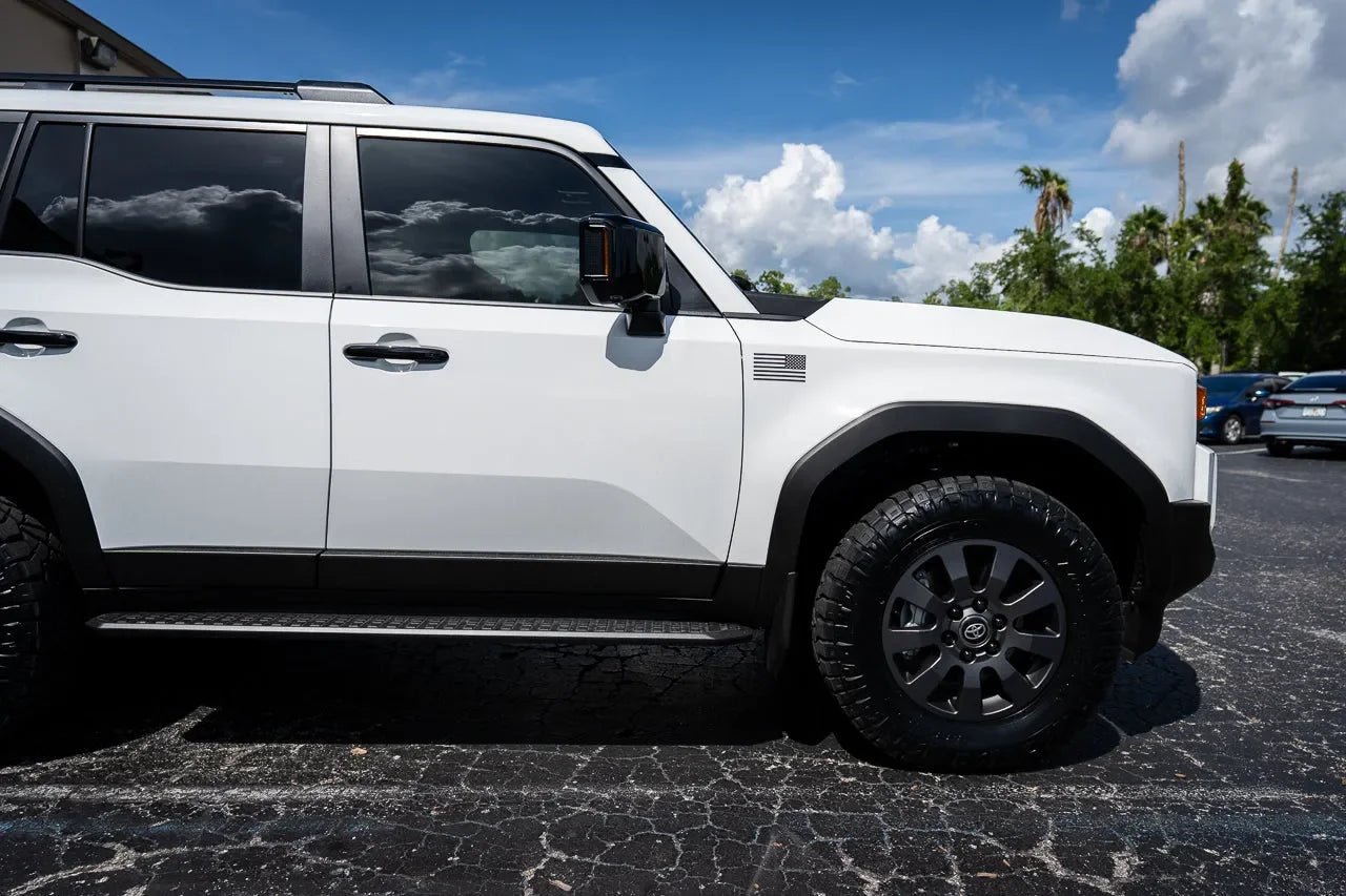 American Flag Fender Decals - 2024+ Land Cruiser - 24LANDCRUISERFFLG-M-24LANDCRUISERFFLG-G-  DRIVEN - 1