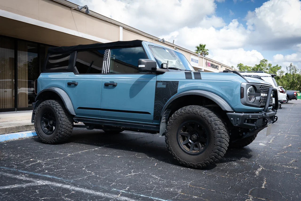 Solid Color Lower Door Spear Stripe Kit - 2021+ Bronco 4 Door - 21BRNDOORSPEAR-BAD-21BRNDOORSPEAR-GB-21BRNDOORSPEAR-MB-21BRNDOORSPEAR-BL-21BRNDOORSPEAR-BRZ-  DRIVEN - 4