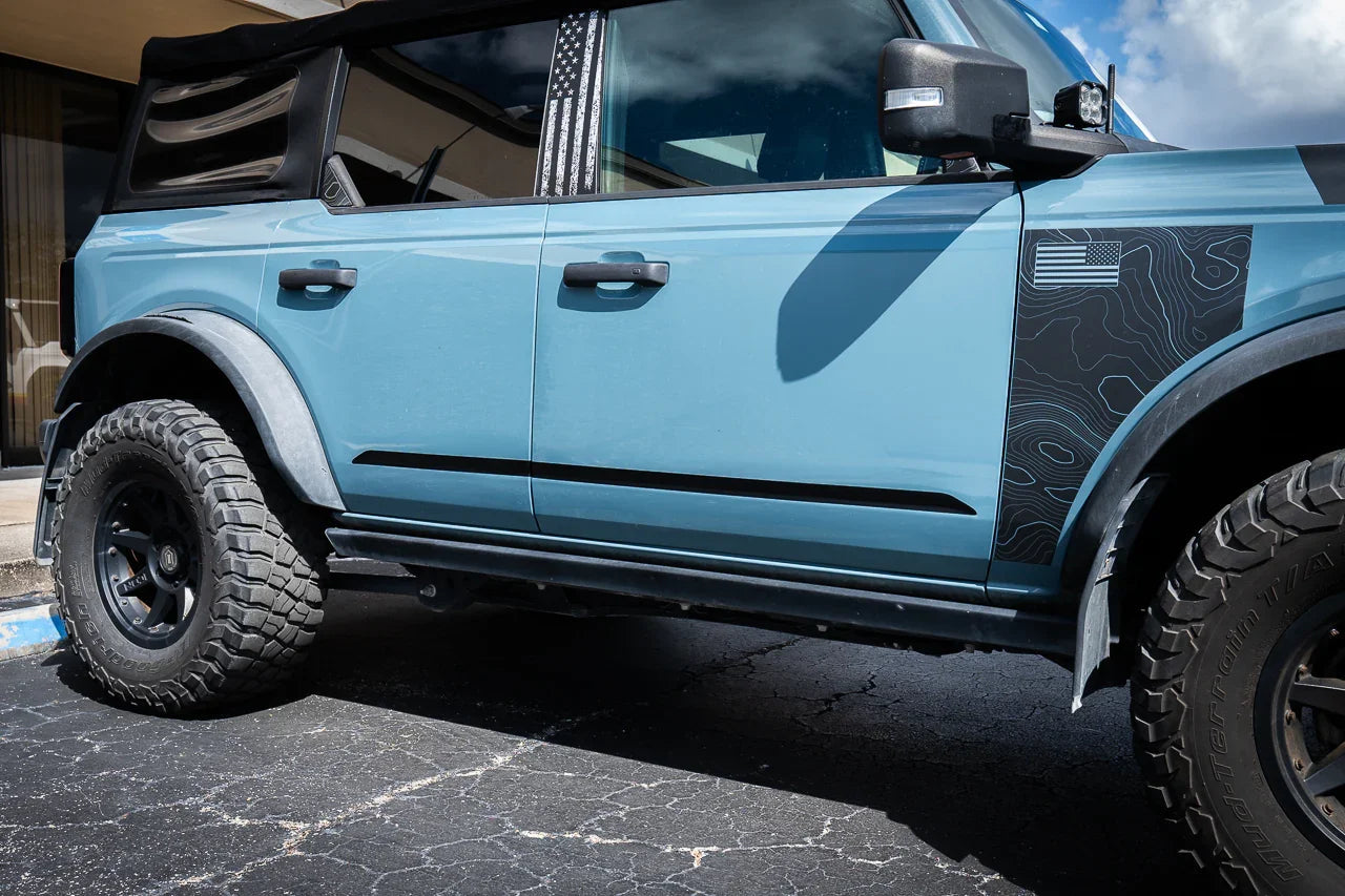 Solid Color Lower Door Spear Stripe Kit - 2021+ Bronco 4 Door - 21BRNDOORSPEAR-BAD-21BRNDOORSPEAR-GB-21BRNDOORSPEAR-MB-21BRNDOORSPEAR-BL-21BRNDOORSPEAR-BRZ-  DRIVEN - 1