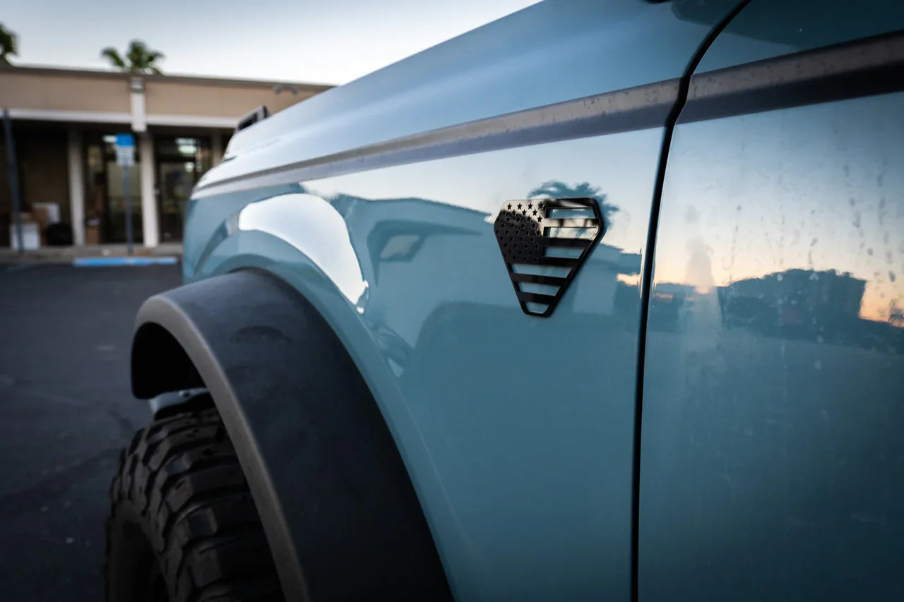 American Flag Acrylic Fender Badge Emblems - 2021+ Bronco Badlands - 21BRNBAD-ACFLAG-  DRIVEN - 6