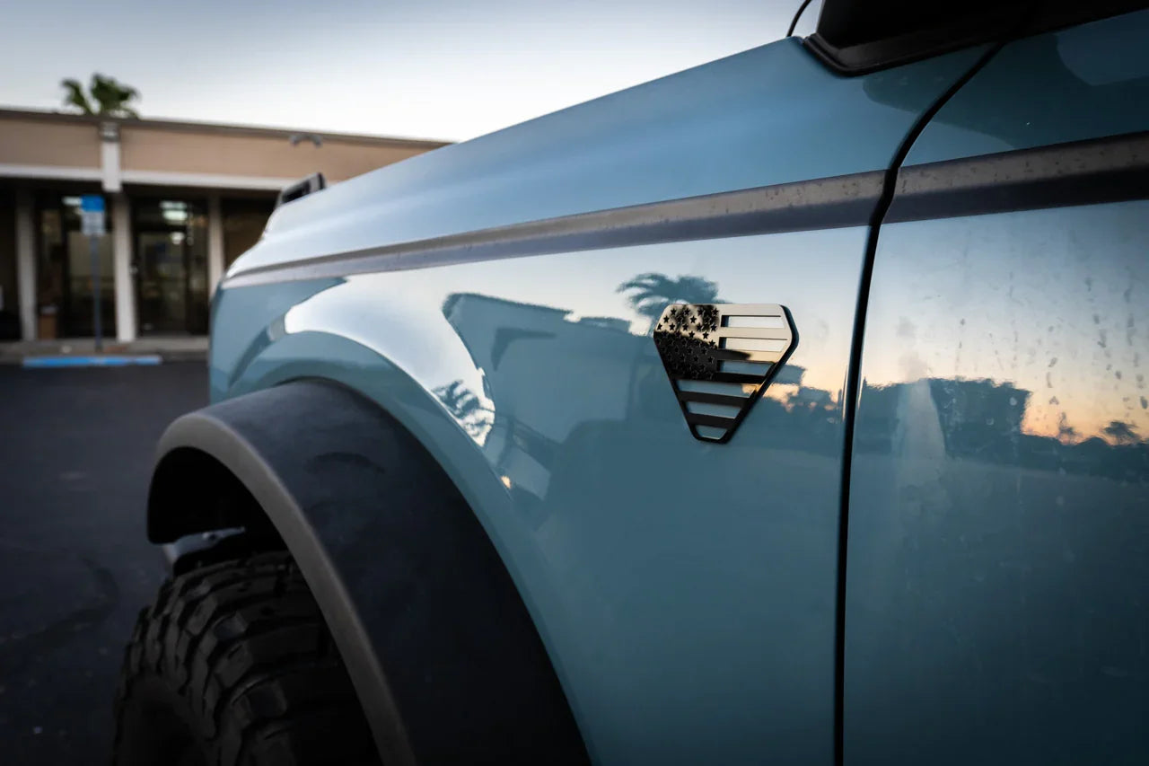 American Flag Acrylic Fender Badge Emblems - 2021+ Bronco Badlands - 21BRNBAD-ACFLAG-  DRIVEN - 7