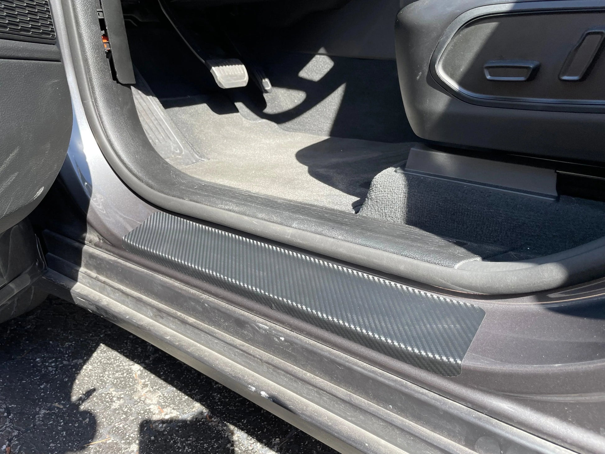 Door Sill Protectors - 2020+ JEEP Grand Cherokee L - 20JeepGCLDS-RD-20JeepGCLDS-BL-20JeepGCLDS-WH-20JeepGCLDS-OR-20JeepGCLDS-YL-  DRIVEN - 1