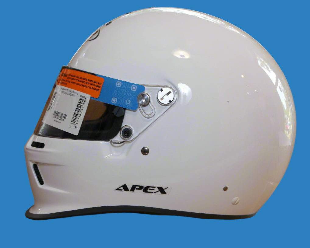 20 year old motorcycle helmet B2 | Apex | Racing Helmet | Entry Level | Snell Sa2020