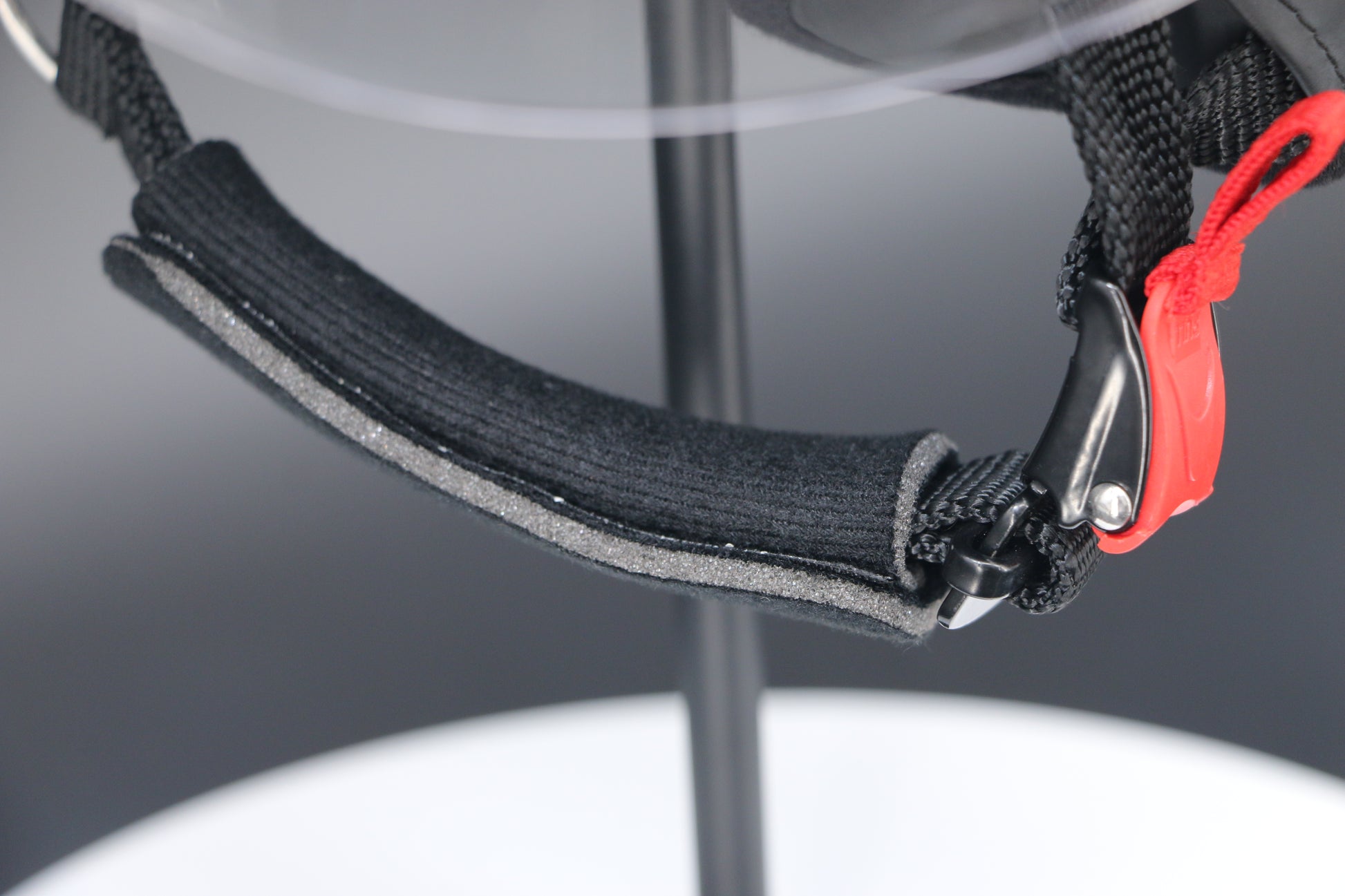 B2 | EMT1 | Ambulance, Paramedic & Rescue EMS Helmet | DOT FMVSS 218  | CLEARANCE! - 1003-1629011-1006-1629052-1629041-  DRIVEN - 13